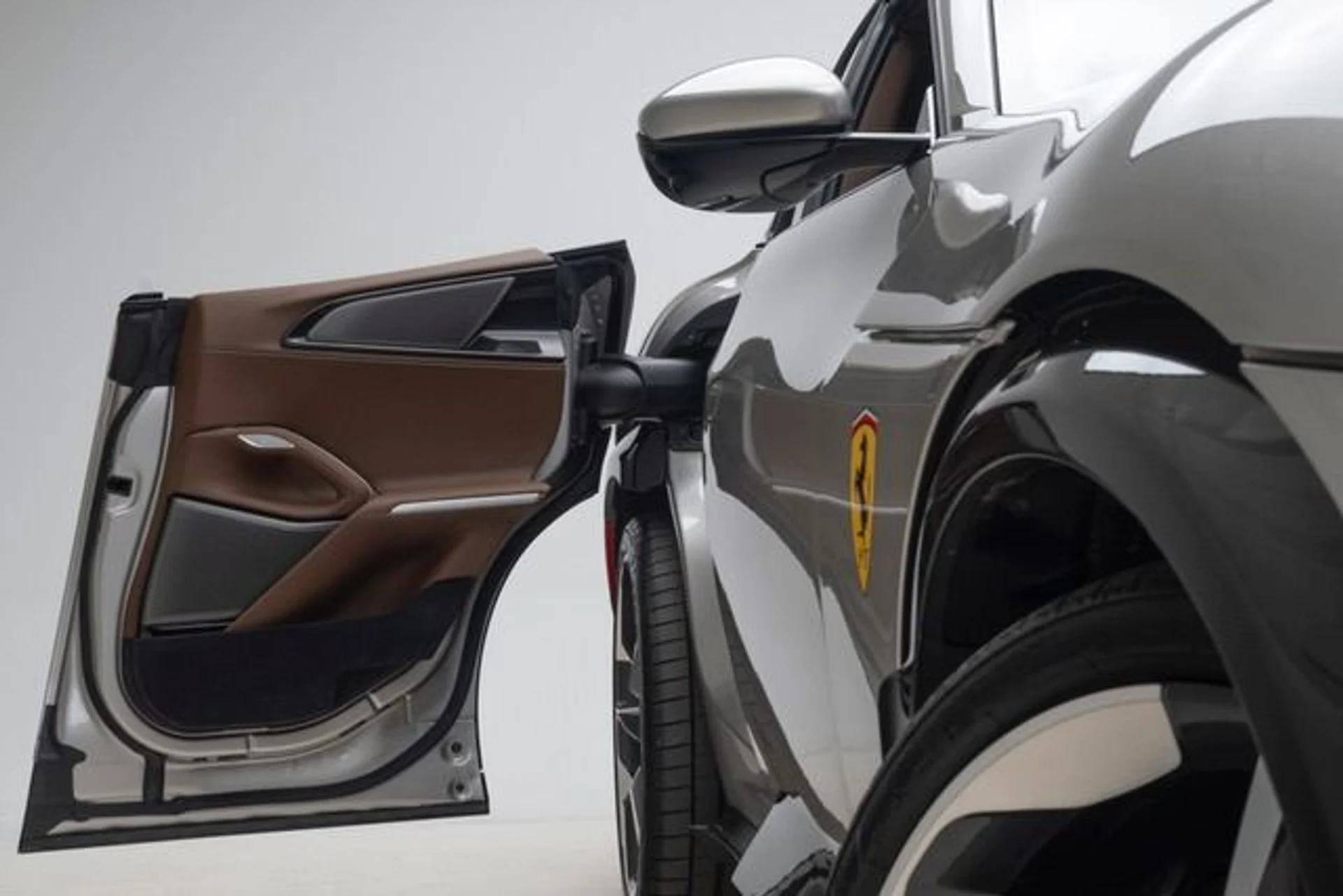 mph029_703021994_Used_2024_Ferrari_Purosangue_1772567980_5ed83c8d27