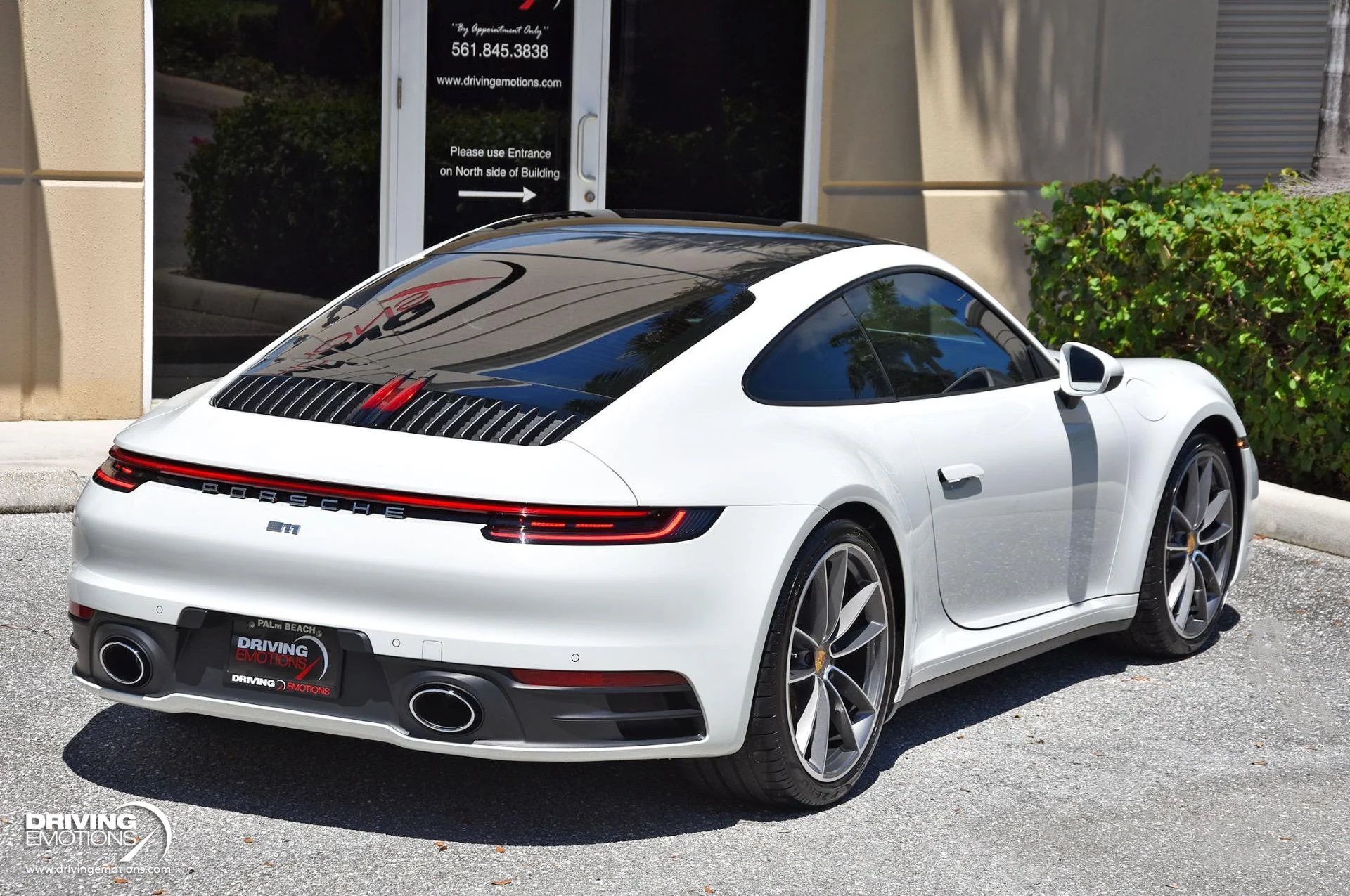 mph029_710448191_865_p30_l_96edc5b1f1