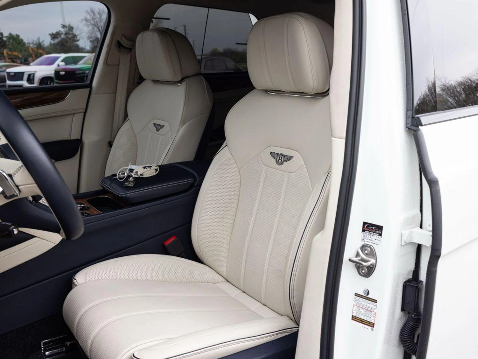 mph029_716168786_505919897_69c7d818966ffa5d8dbef1c0_18a9e25842