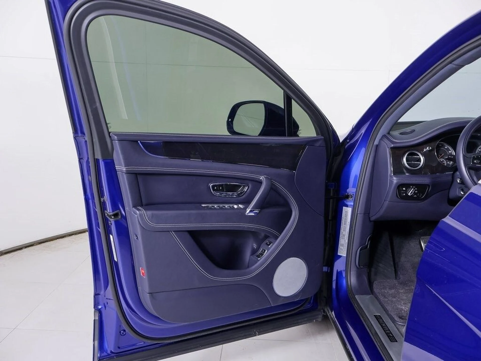 mph029_724523865_8f760858af66512704e5cfa4b3e792e4x_e91a193355