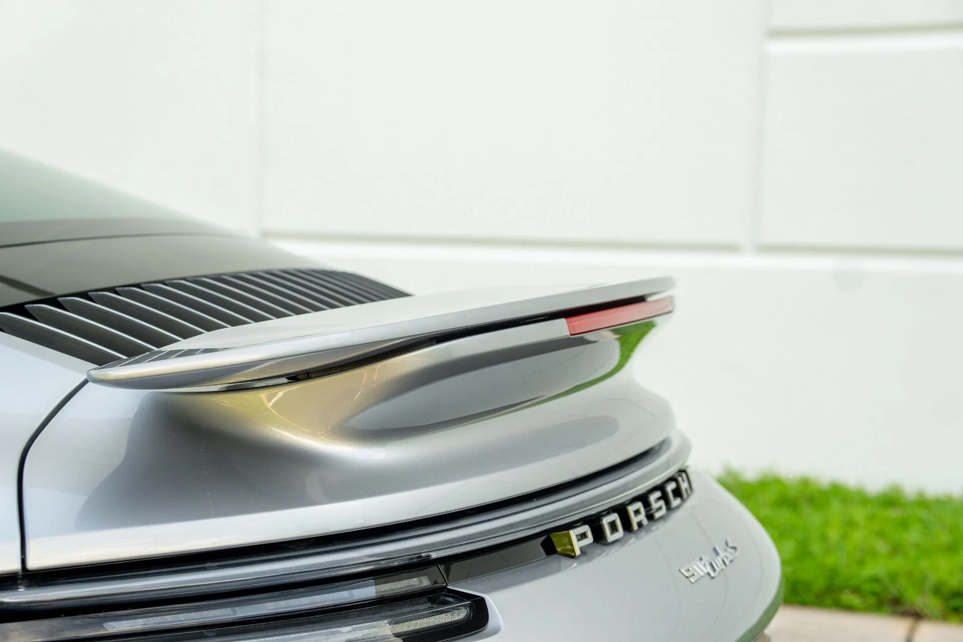 mph029_72519228_Used_2021_Porsche_911_Turbo_S_1758737347_206a94a8f6
