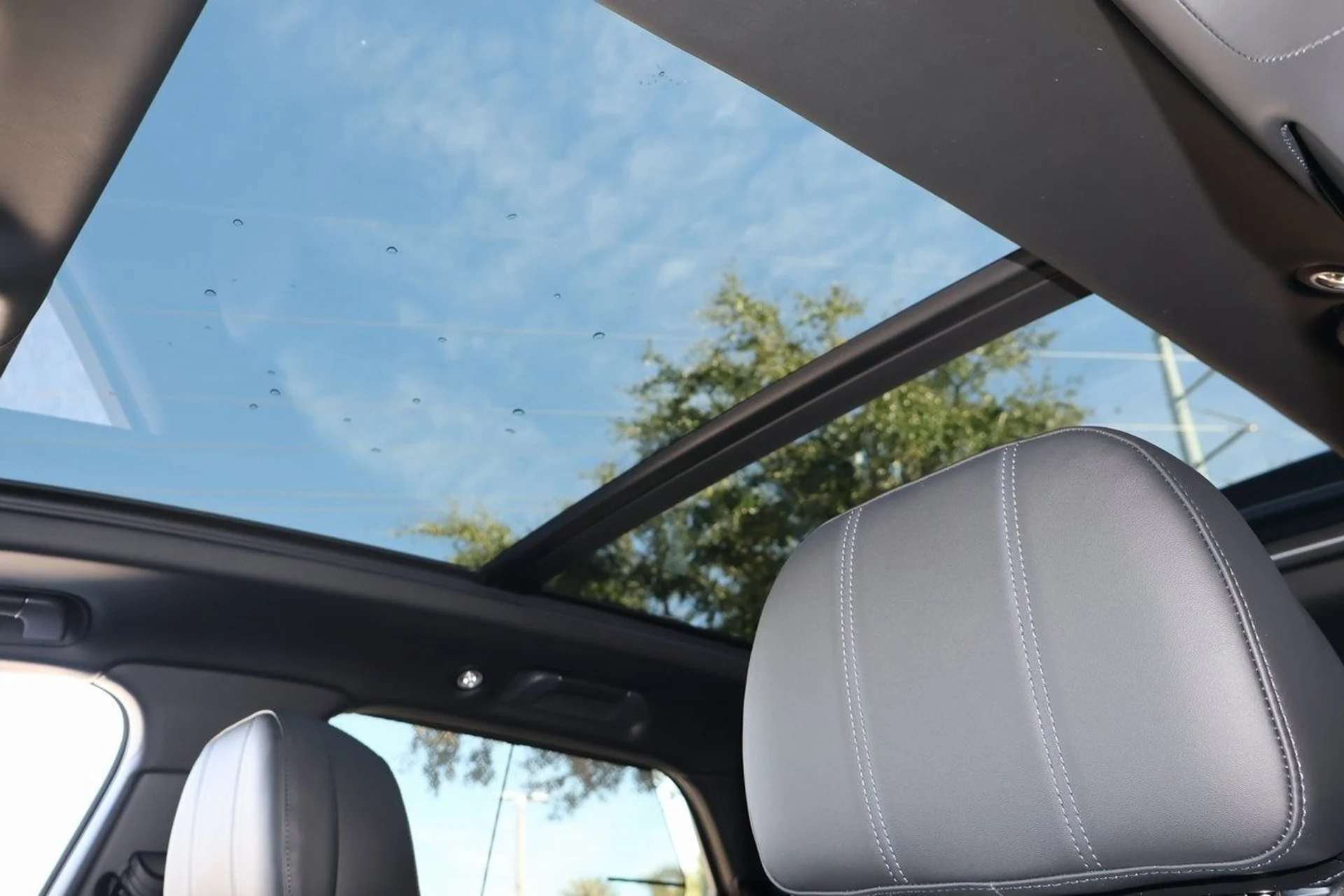 mph029_729098059_30_d5b3bb4254