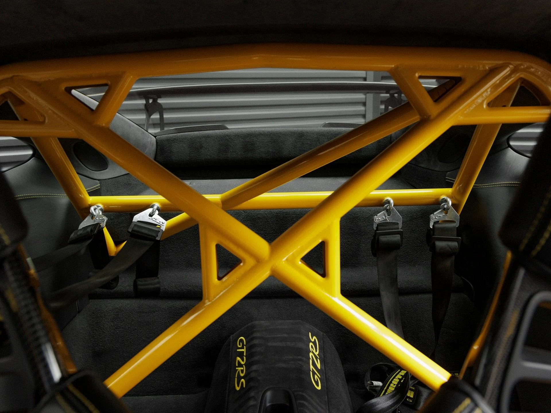 mph029_734104663_30_f2ac1e6cde