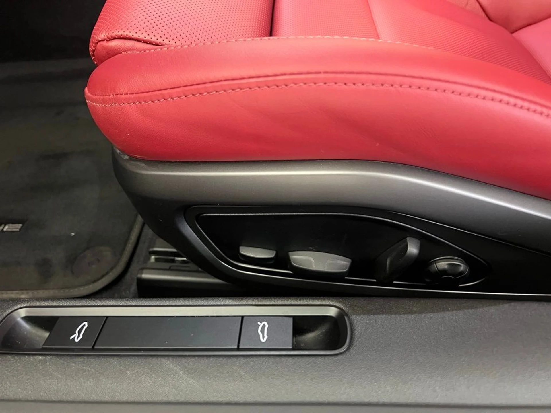 mph029_737962180_85925a8699e8f0435a43b8f9bb630e23_33c5a1e66b