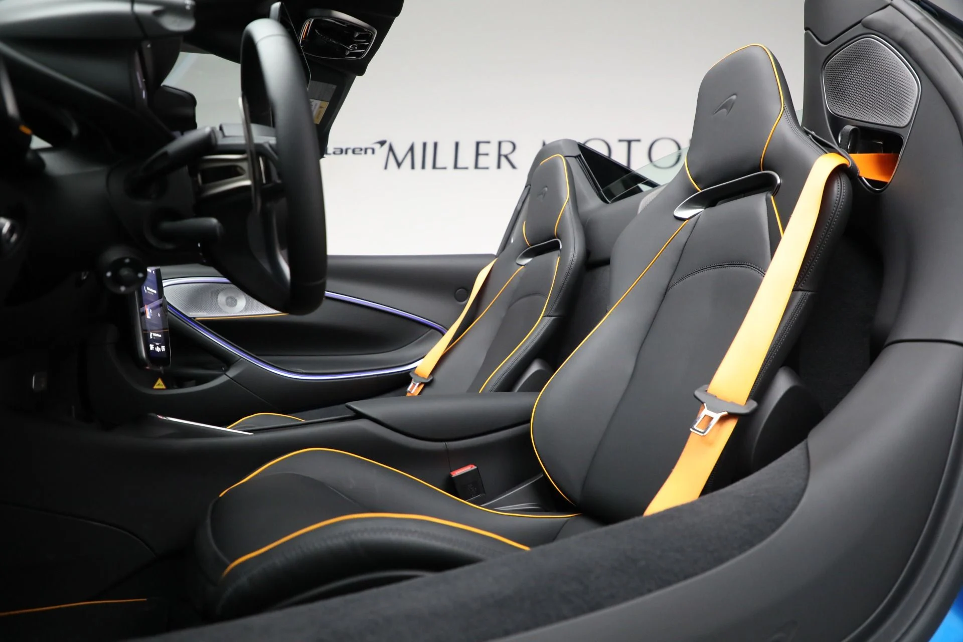 mph029_742286081_New_2025_Mc_Laren_Artura_Spider_Tech_Lux_2e675d6512