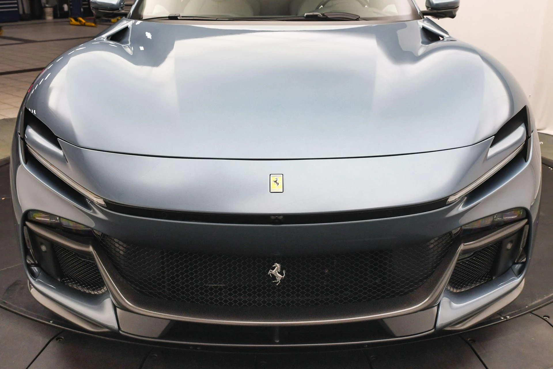 mph029_750660644_Used_2025_Ferrari_Purosangue_1757454963_e94e67cf4b