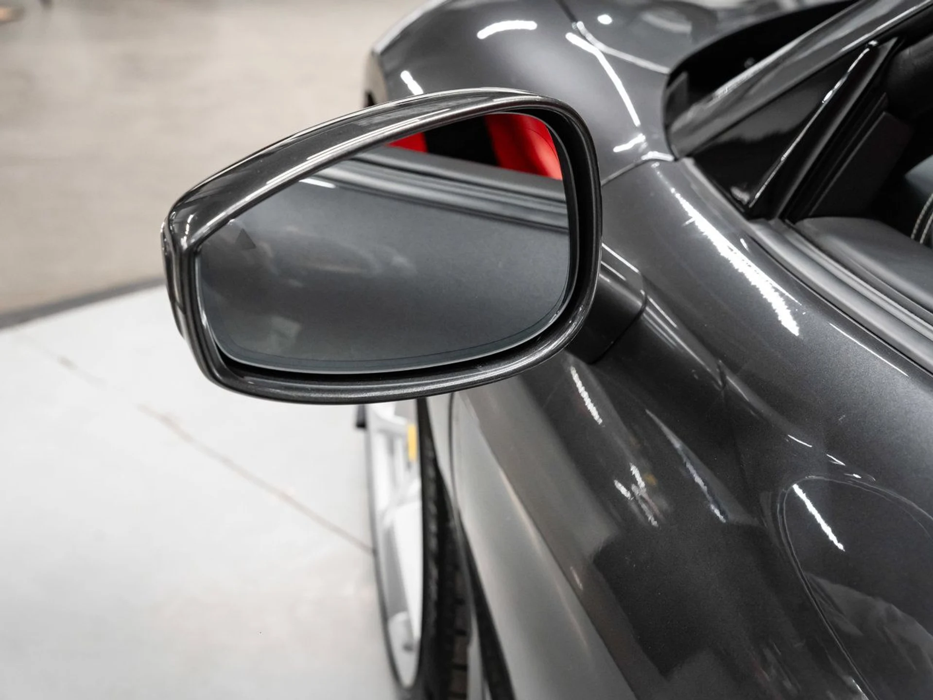 mph029_754853072_ferrari_f8_spider_2021_9430a22ac8