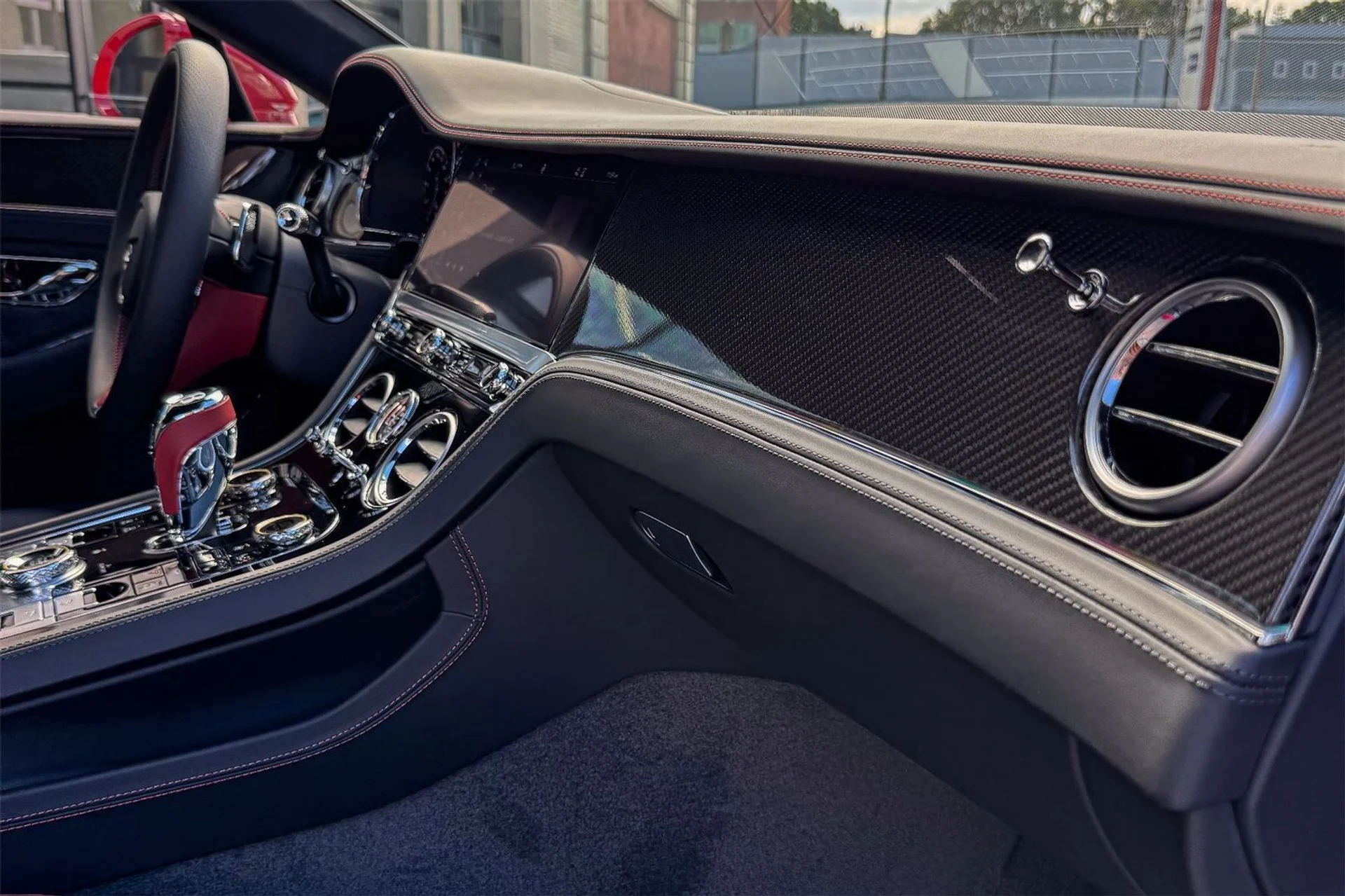 mph029_77337102_dc89f7011eab5bd4b7c7f022e44e37c9_da37e61912