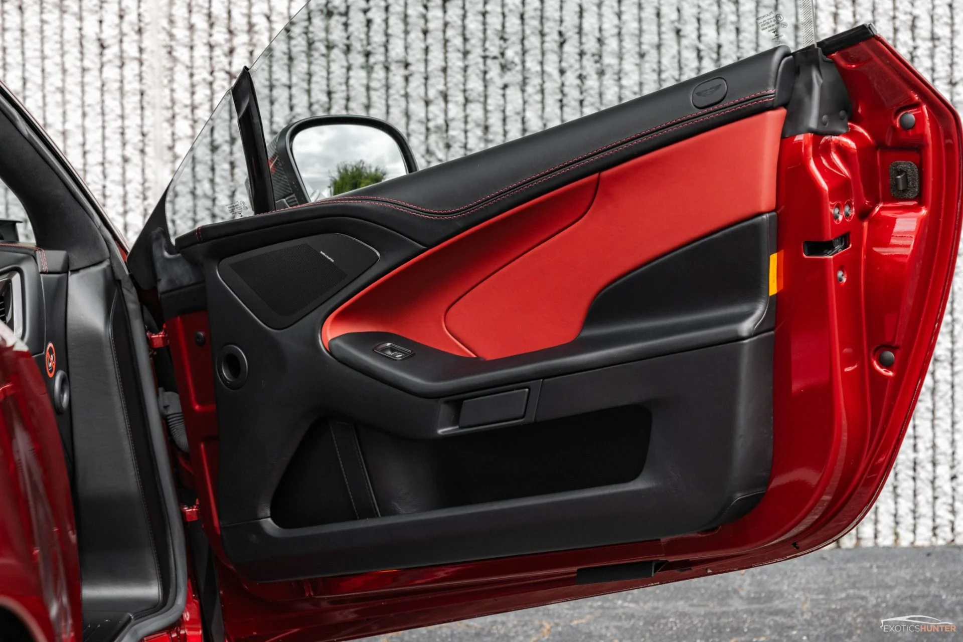 mph029_779480650_Used_2015_Aston_Martin_Vanquish_Remarkable_325_K_MSRP_Special_AML_Color_Diavolo_Red_Carbon_Everything_1771284972_0231260773