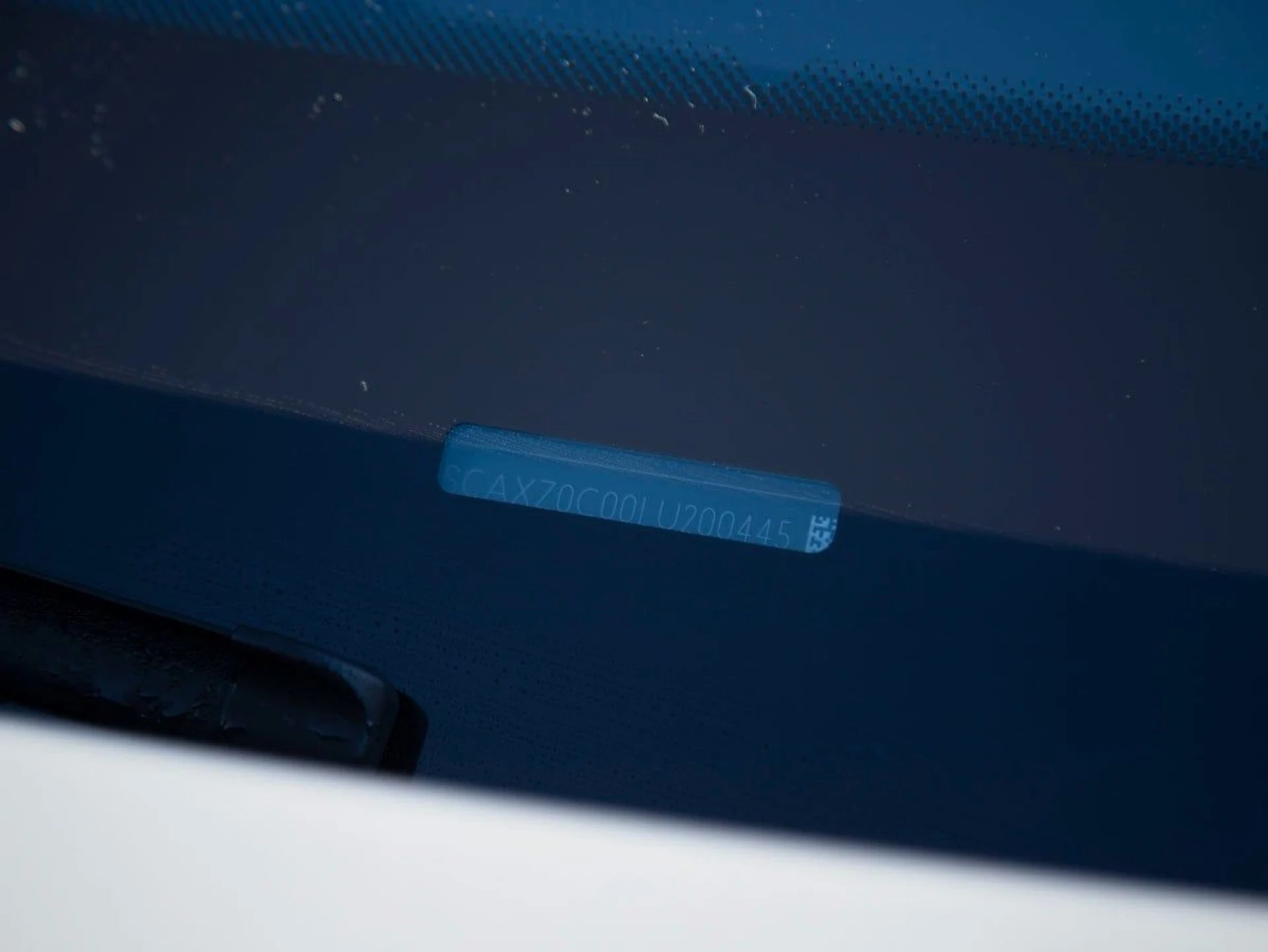 mph029_779856507_30_c324111361