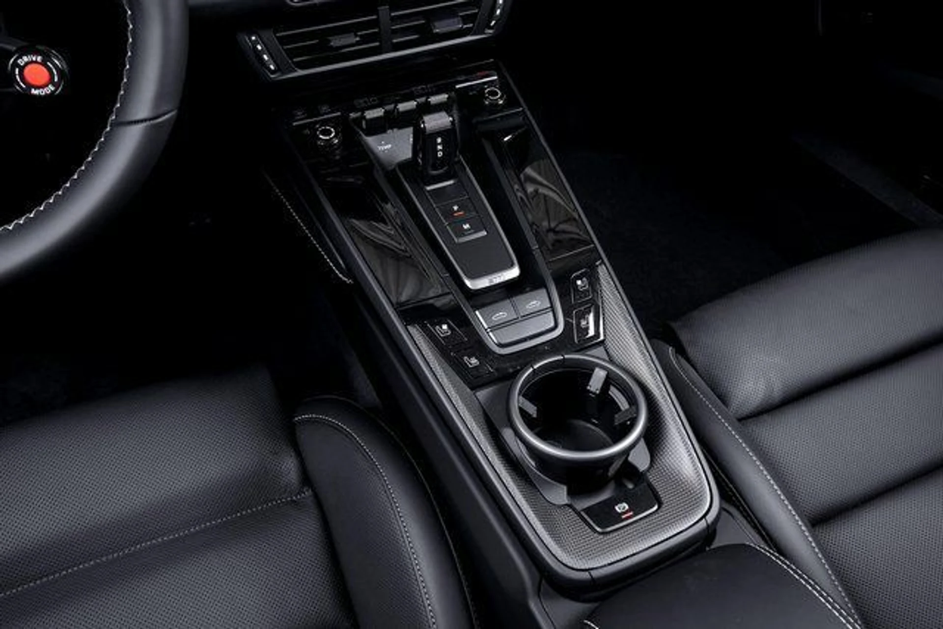 mph029_786980891_1d5392143f680663409428645b73b27ax_21bb72733e