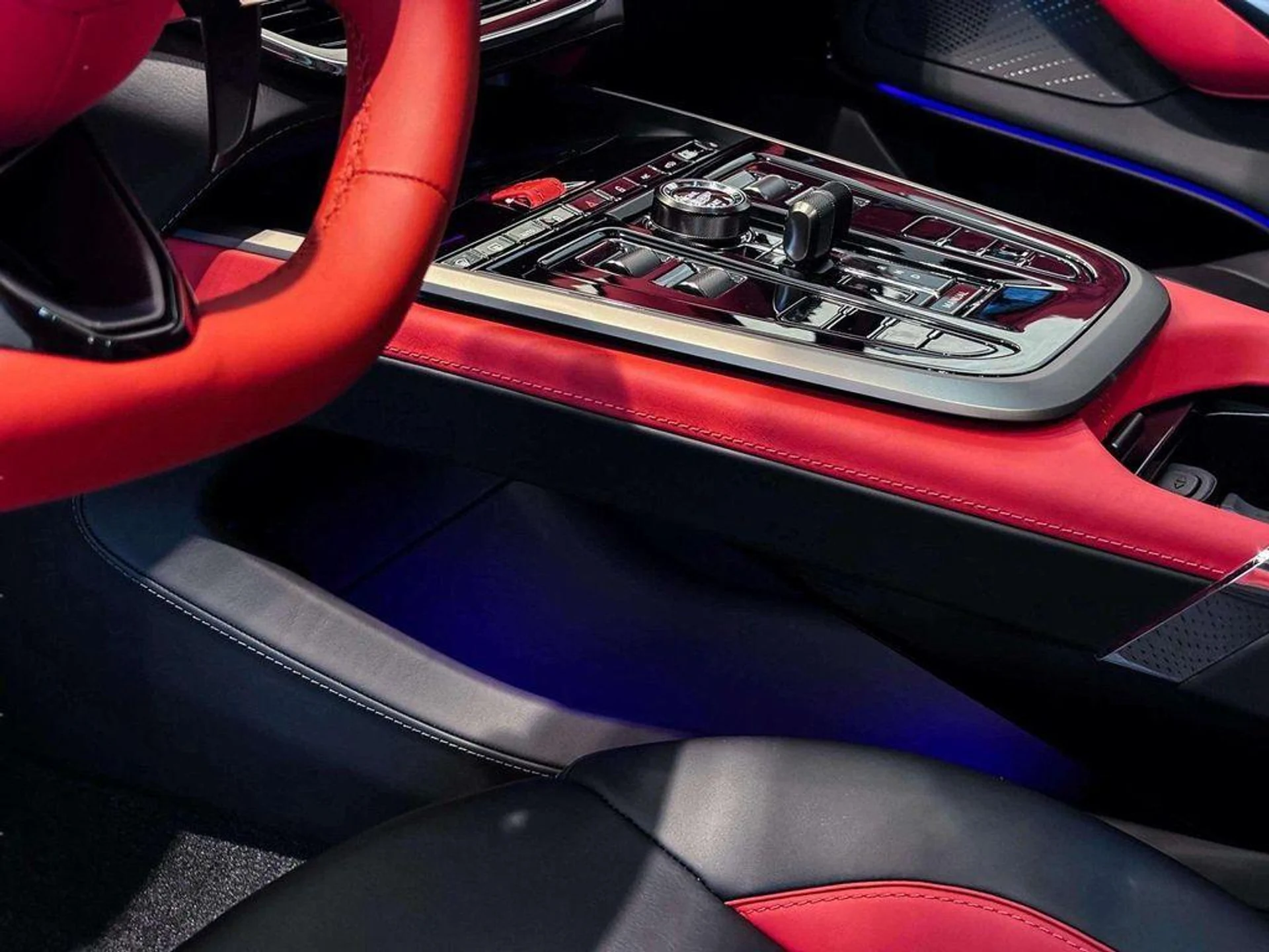 mph029_789097739_IL_8_Ye_Ii1_W8_Fm_UV_tw_Lp32_IKT_08_52045c4791