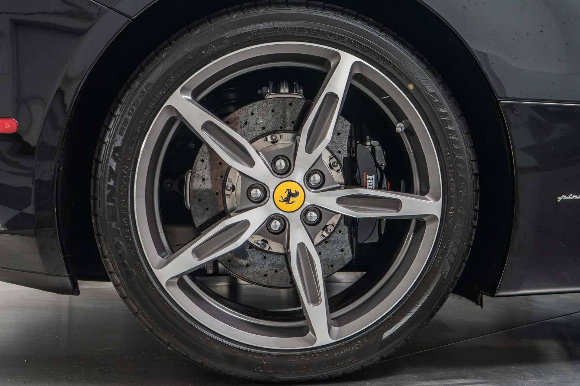 mph029_791569401_Used_2014_Ferrari_California_1755618260_c38c89e1e8