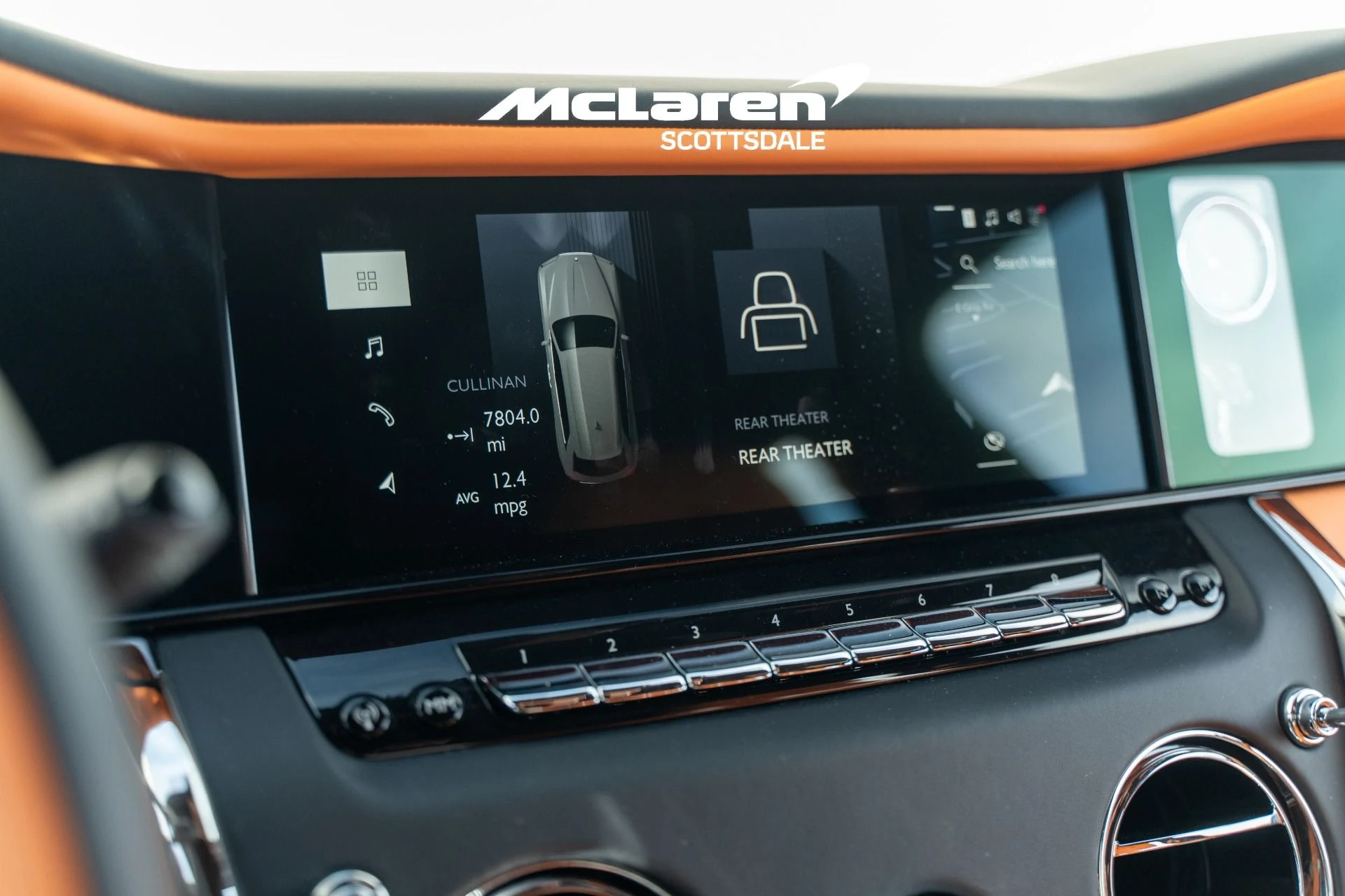 mph029_79268430_Used_2025_Rolls_Royce_CULLINAN_1762551251_bfd4408ef6