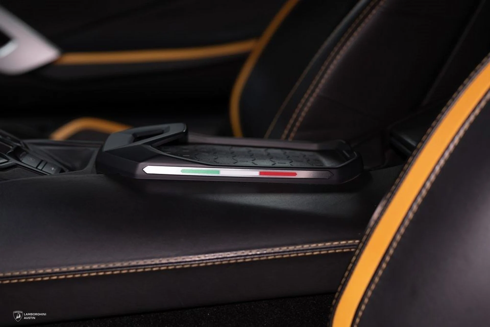 mph029_799615212_729d47bd82640ab7c4dc1d86b284f592x_2b82d08125