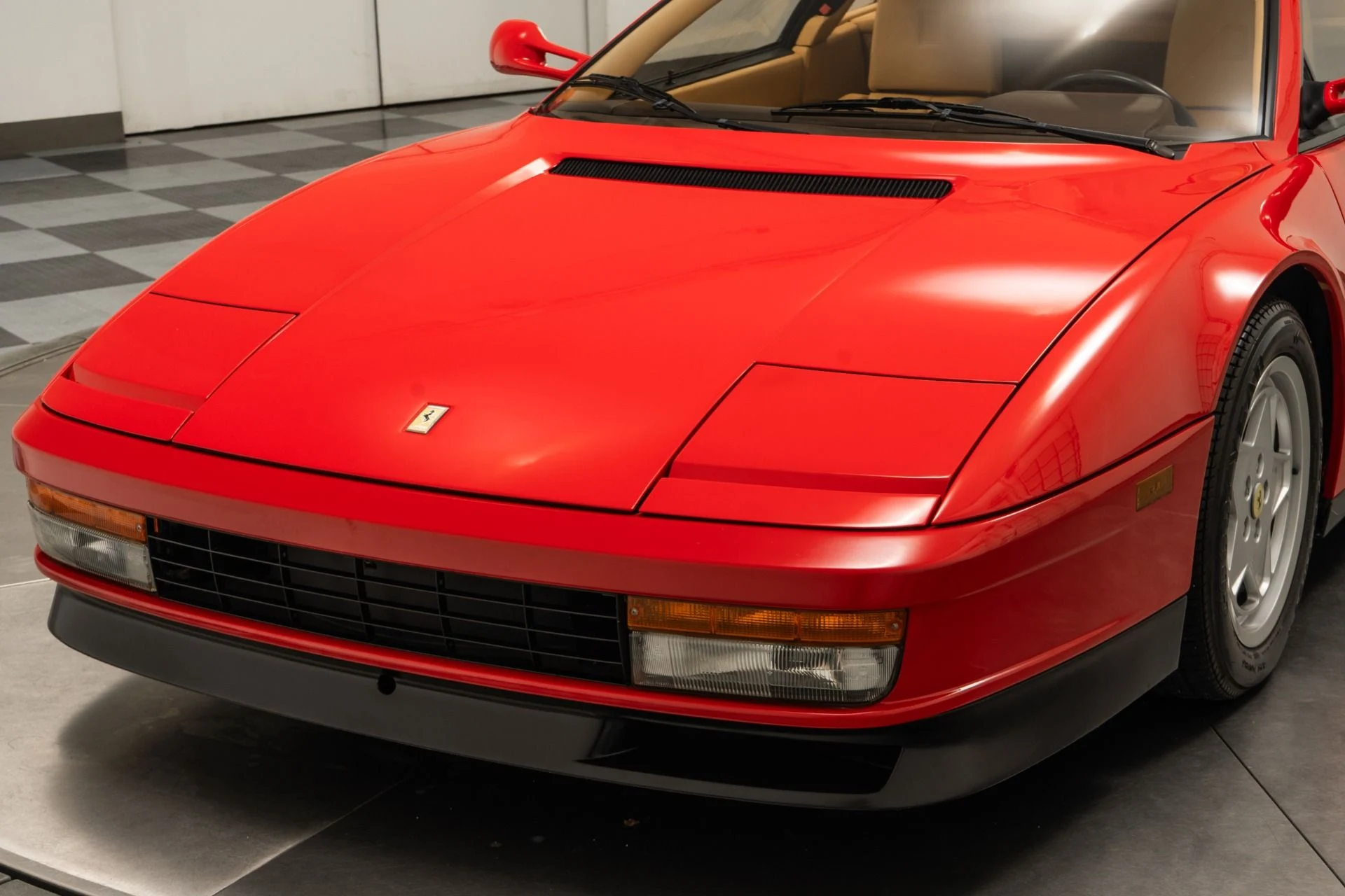 mph029_800784918_Used_1988_Ferrari_Testarossa_1758664010_b14a3d0469