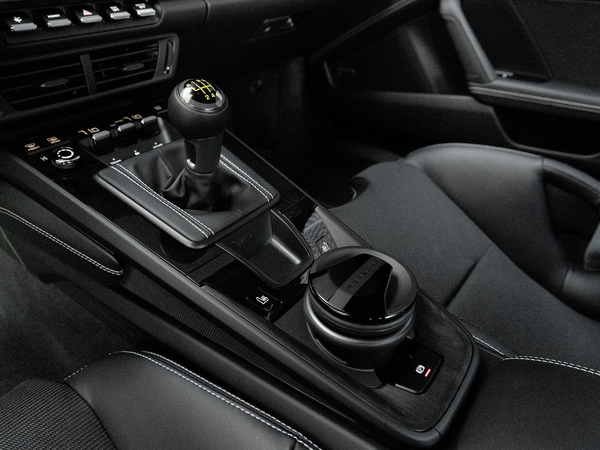 mph029_80696279_30_66d956d67d