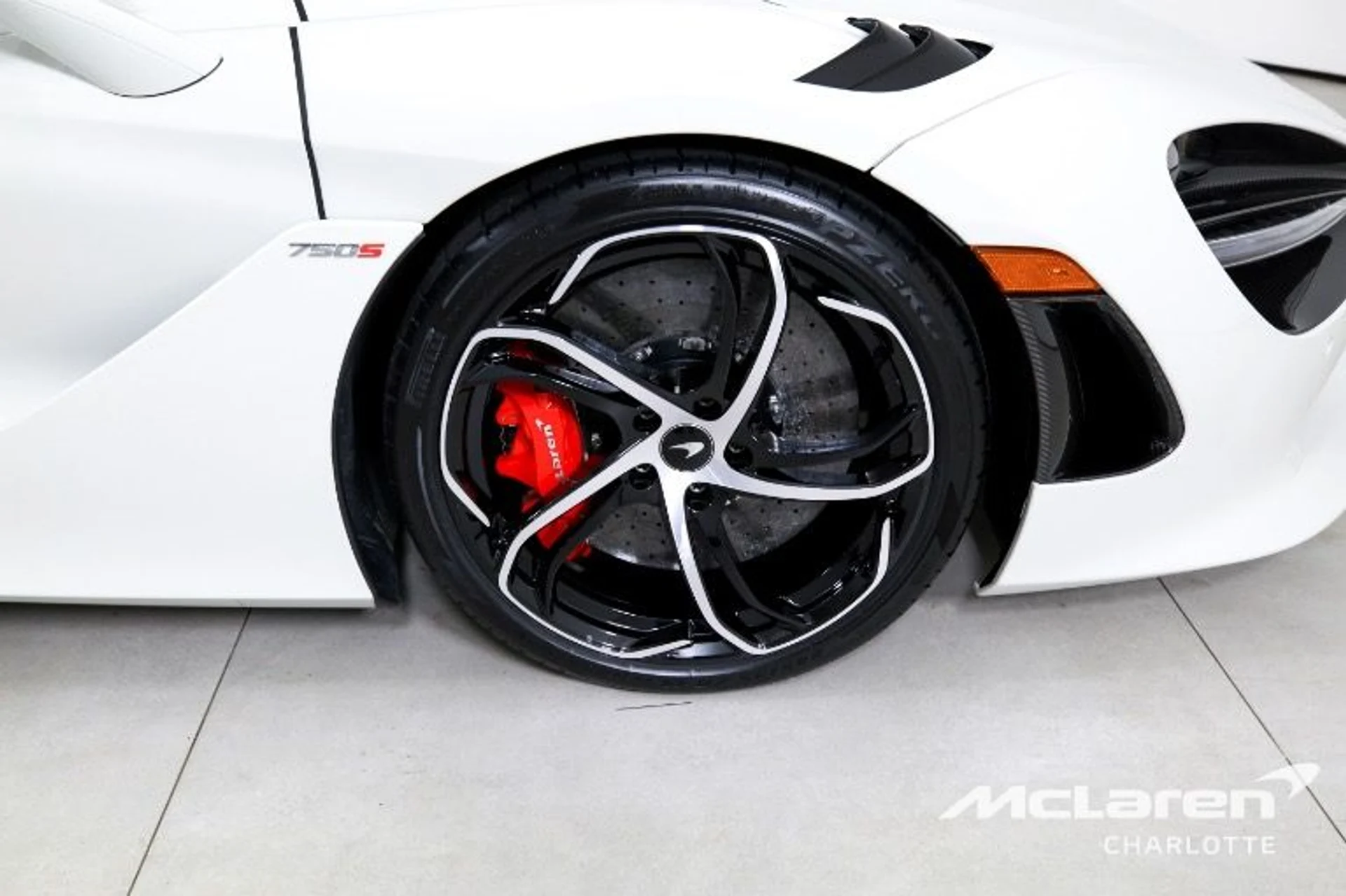 mph029_808084117_Used_2024_Mc_Laren_750_S_Spider_3a241def9e