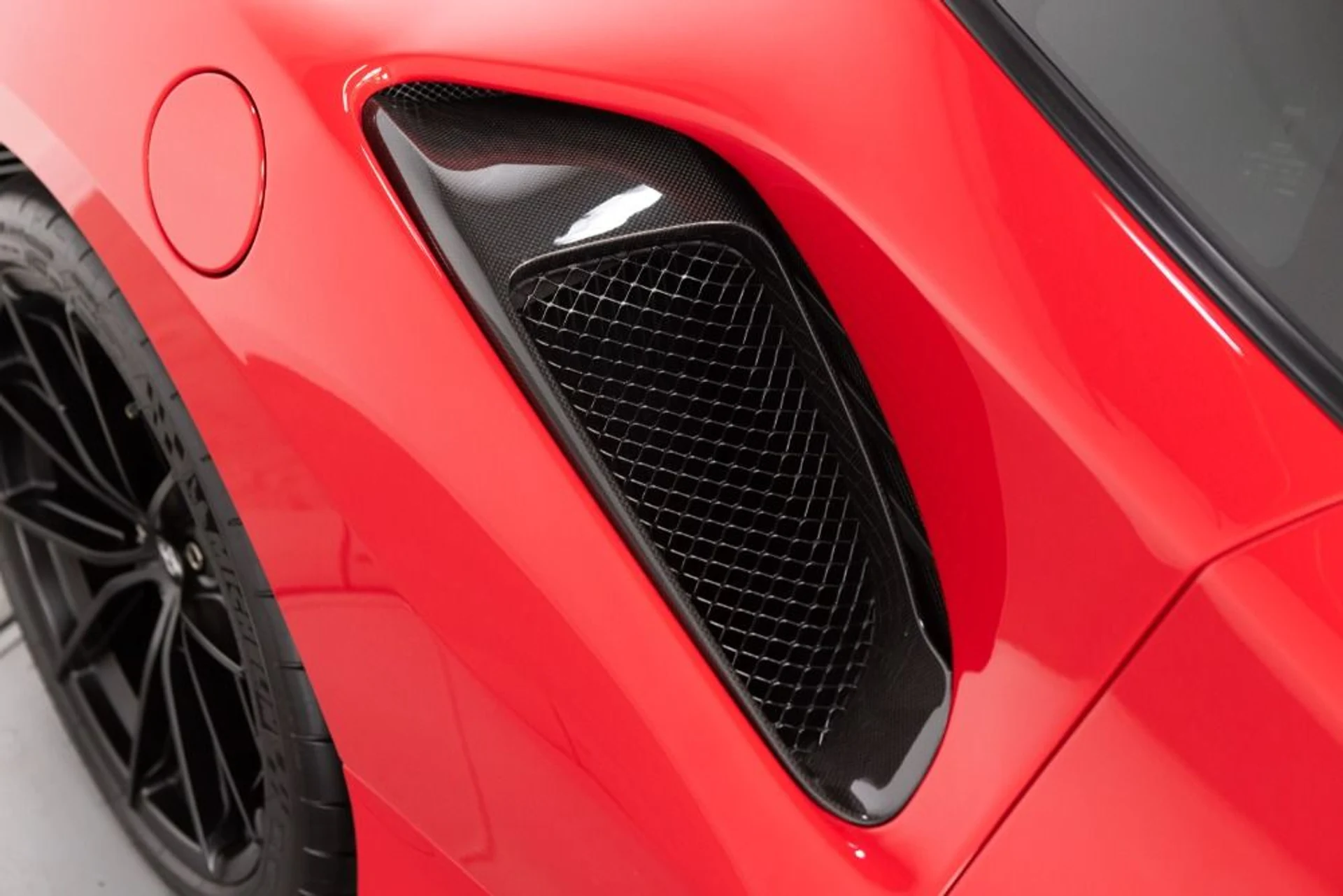 mph029_810918413_Used_2020_Ferrari_488_Pista_7cd0c01835