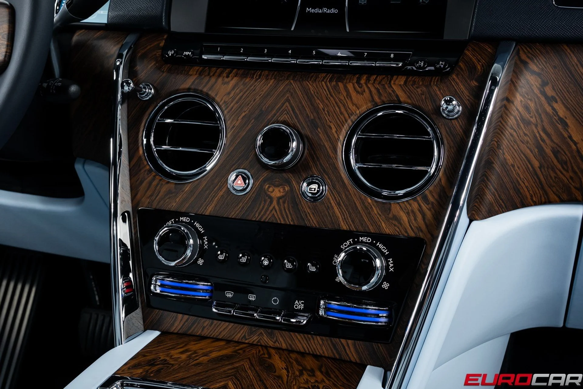 mph029_81364781_image_30_9ff54238b7