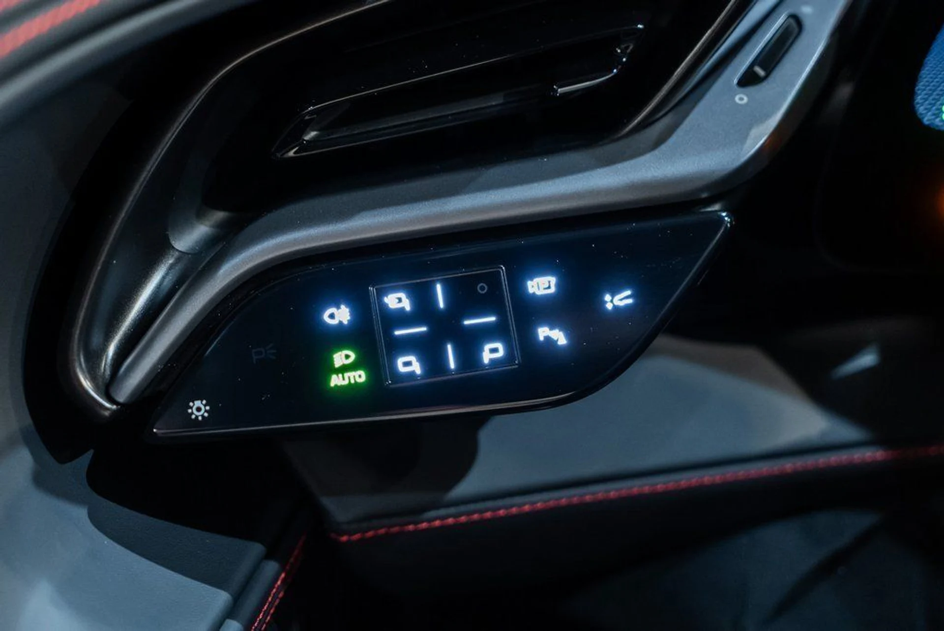 mph029_82019549_d95307e5adcbf2366569fb6138dafeff_176842e34b