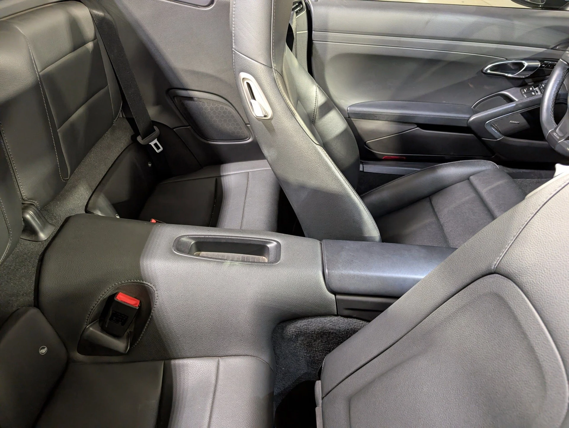 mph029_820231268_0236735e2de6a869a5113ed7c58414b5x_913c38ef66