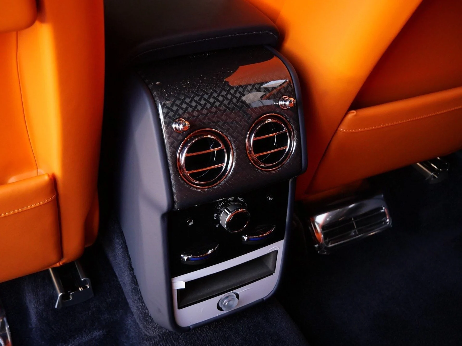 mph029_823219413_fc9eab34404b1051242beb3129e5e1f6x_1fe9ce95b1