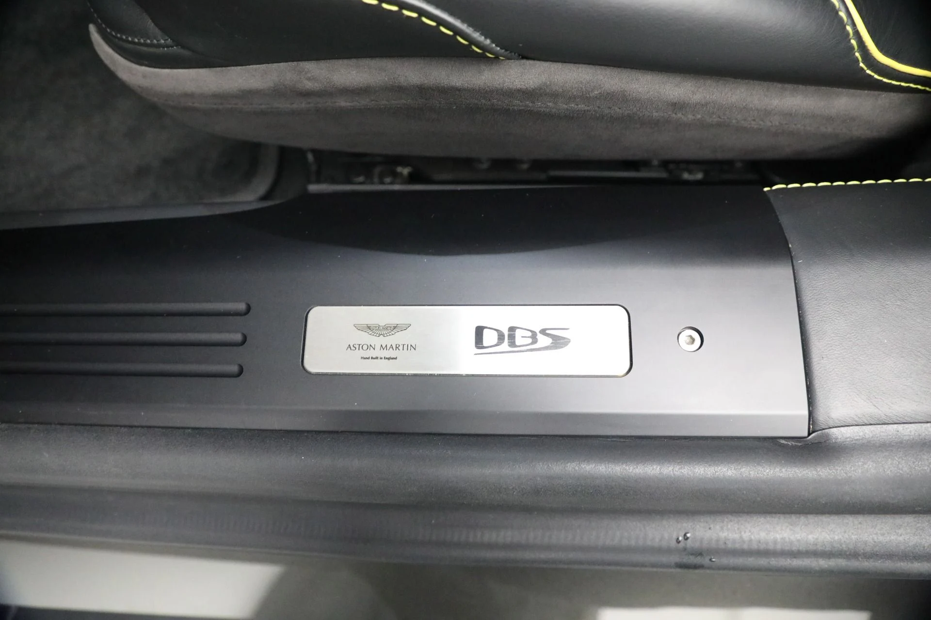 mph029_824329140_Used_2019_Aston_Martin_DBS_Superleggera_1766529169_c2f4618626
