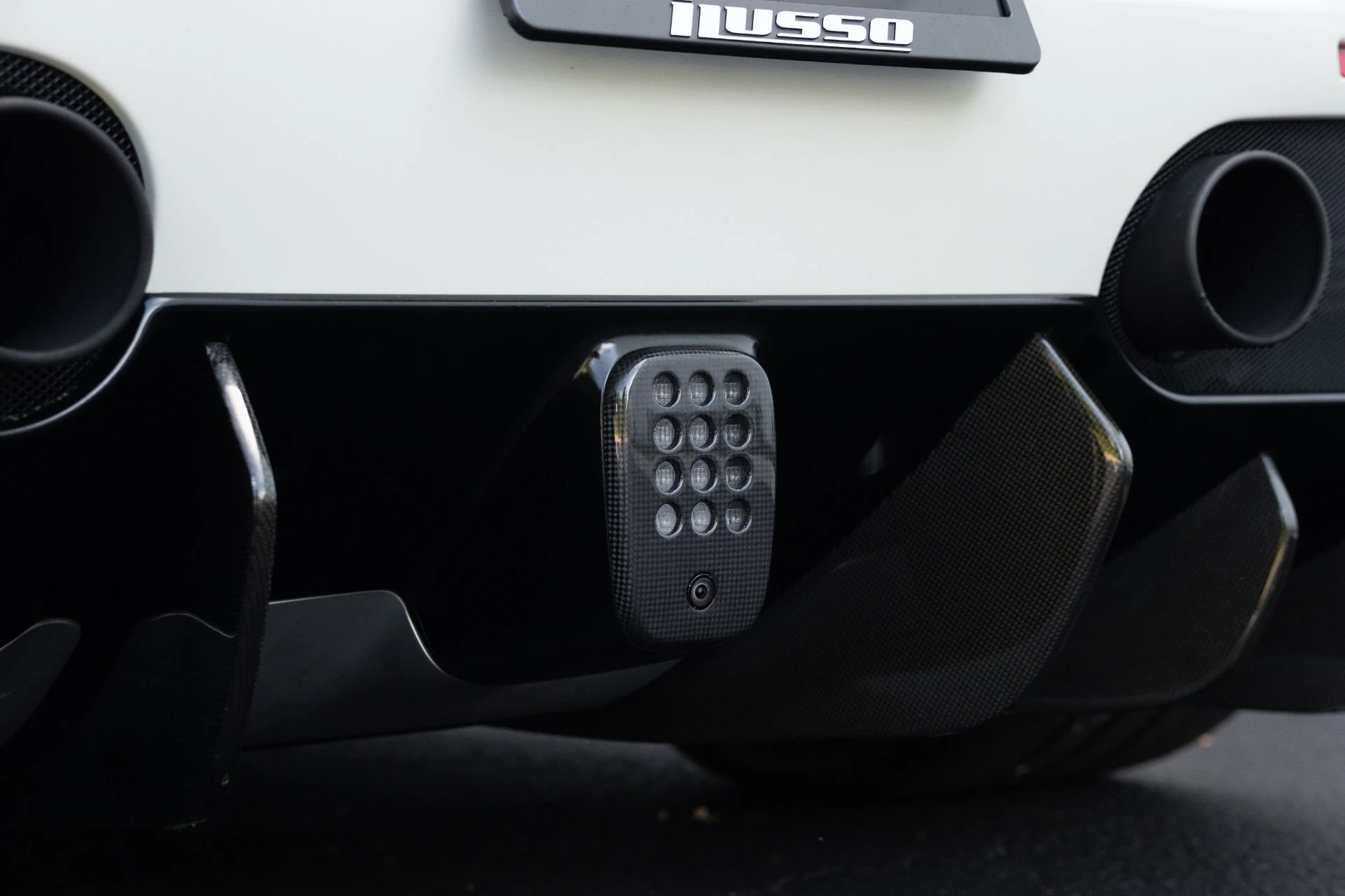 mph029_834863490_Used_2017_Ferrari_488_GTB_1776194926_5d57fdd787