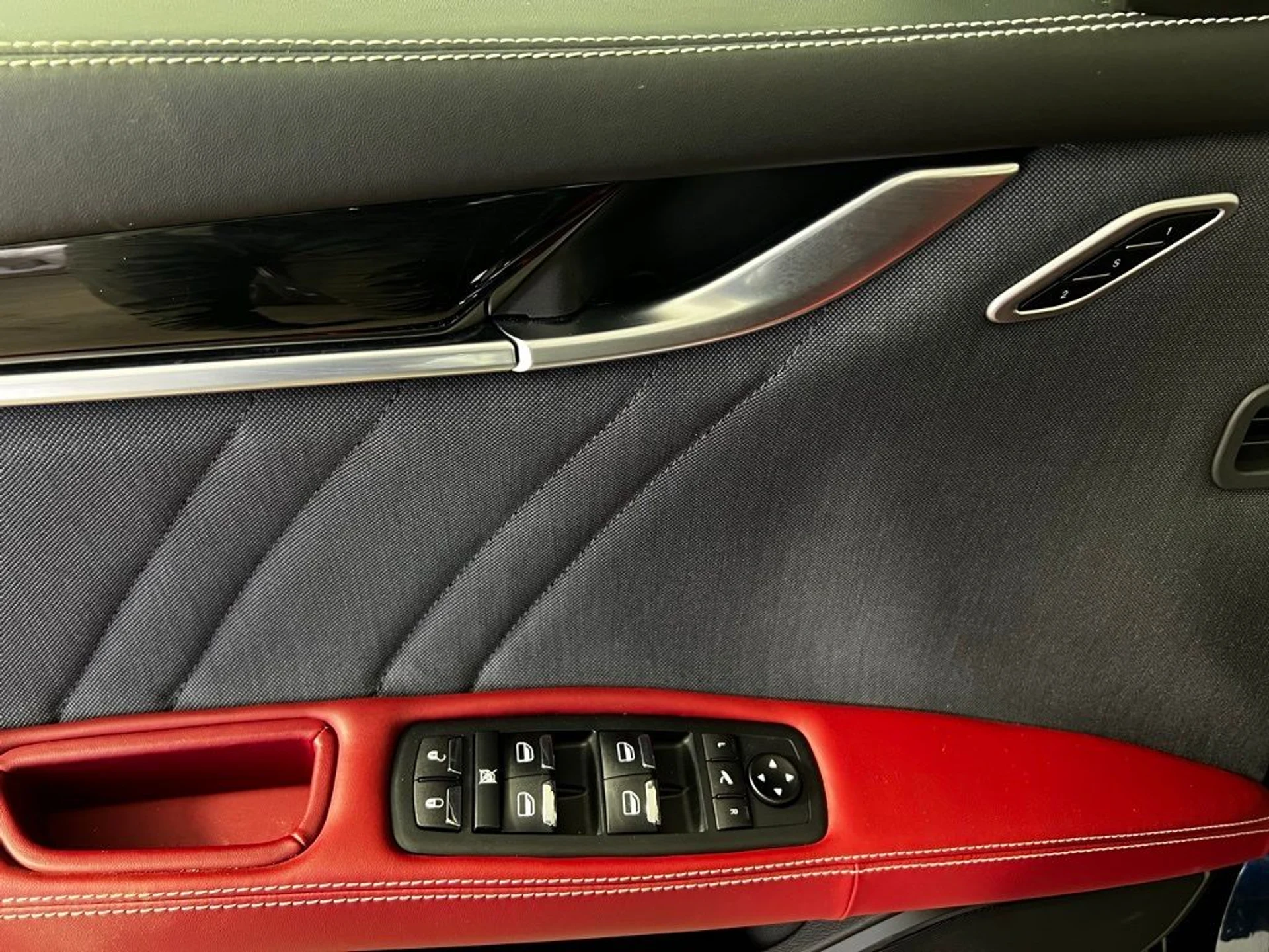 mph029_840310230_8918f88be9d97f939a6fd954a295683c_e64578eb8e