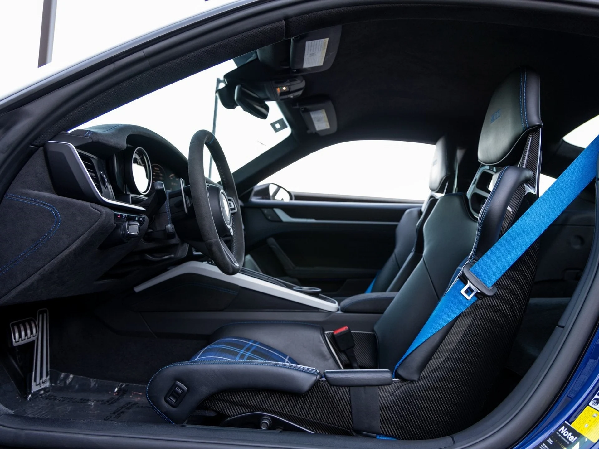 mph029_842219488_30_64332bf48e