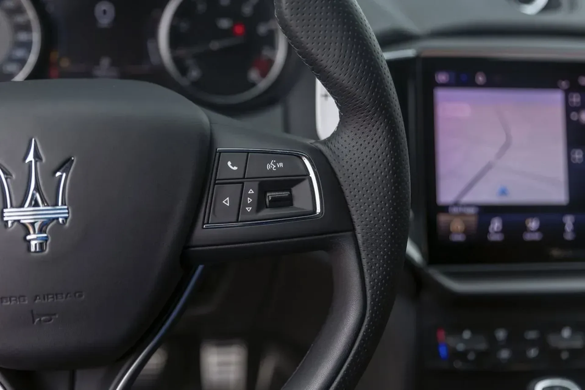 mph029_845547553_d017eb315ef241538f5833c97b8d2d84_bc639380ff