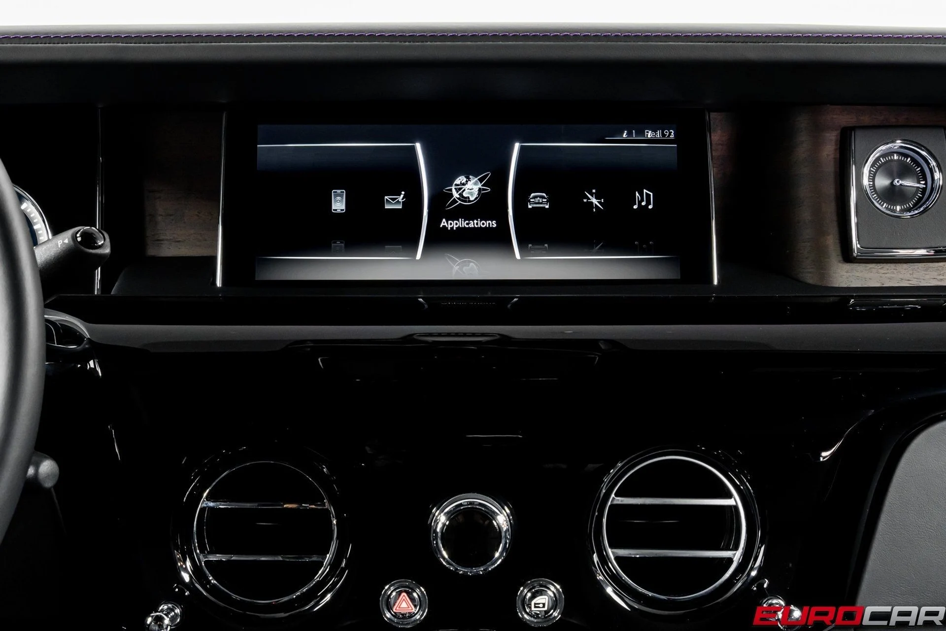 mph029_853615669_image_30_1bc900f6ad