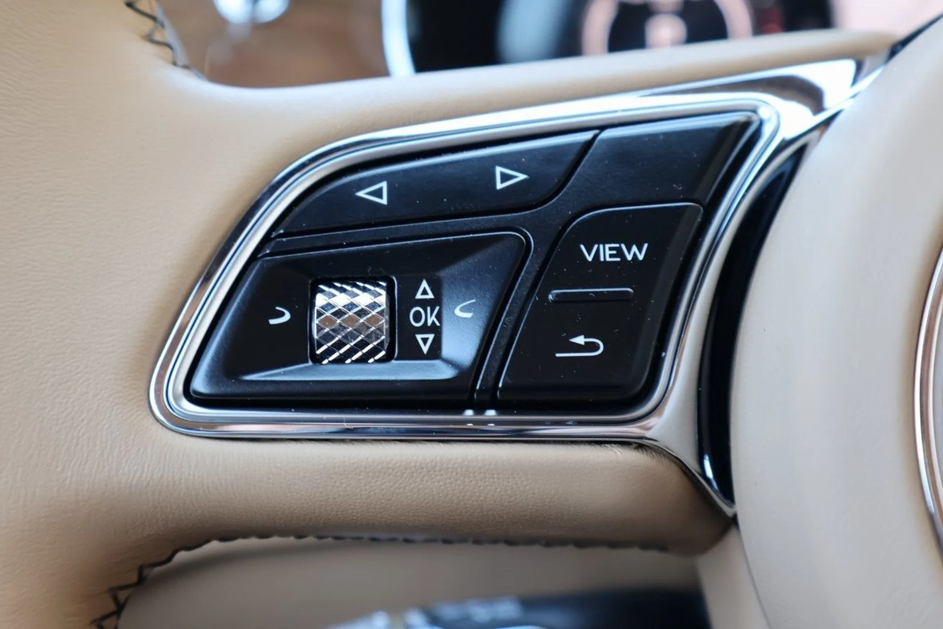 mph029_856085624_30_edd9be9604