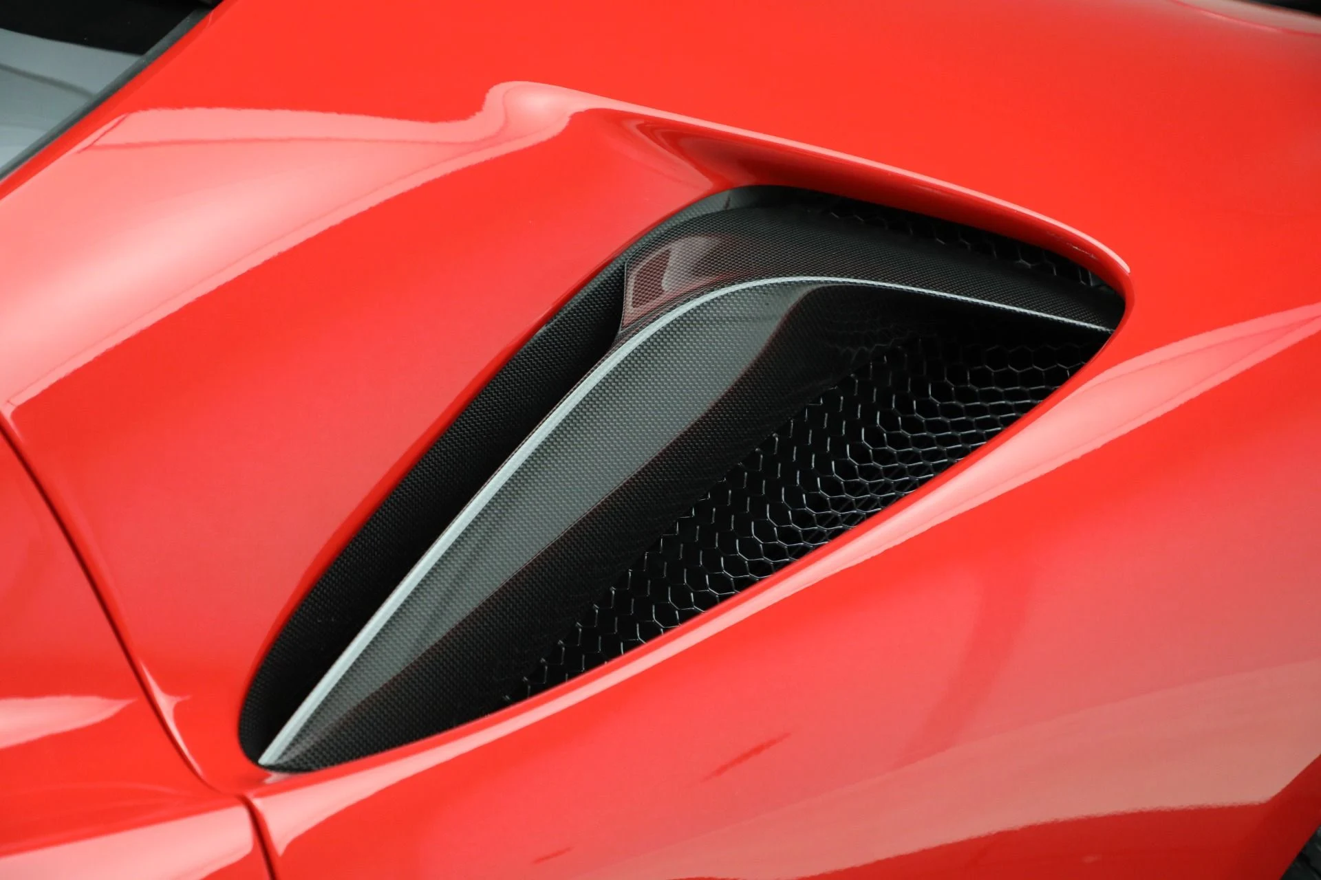 mph029_856404077_Used_2021_Ferrari_SF_90_Stradale_bbc1114f41
