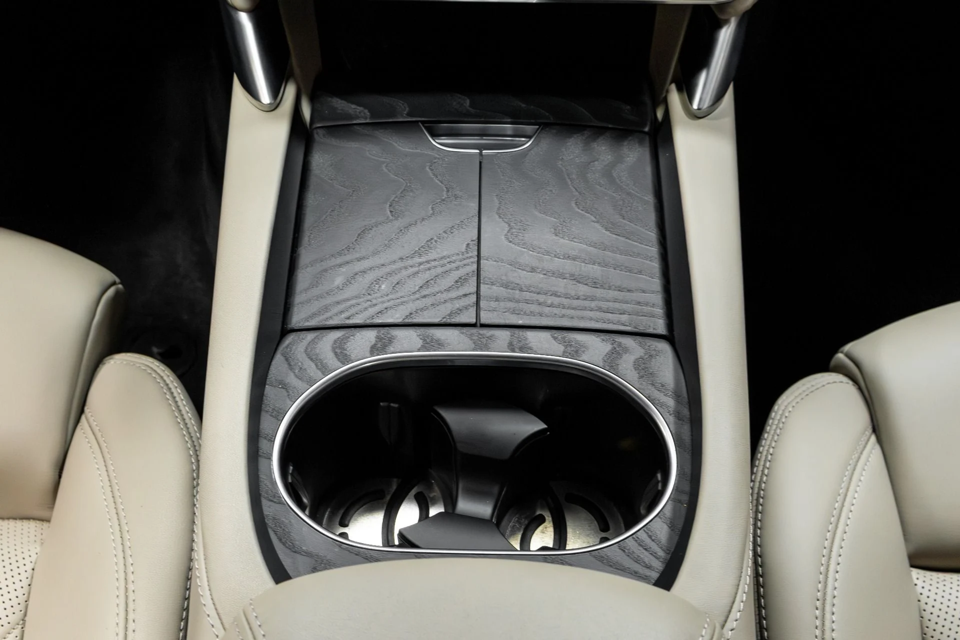 mph029_856703183_Used_2024_Maserati_Gran_Turismo_Modena_1769639999_5653a9078a