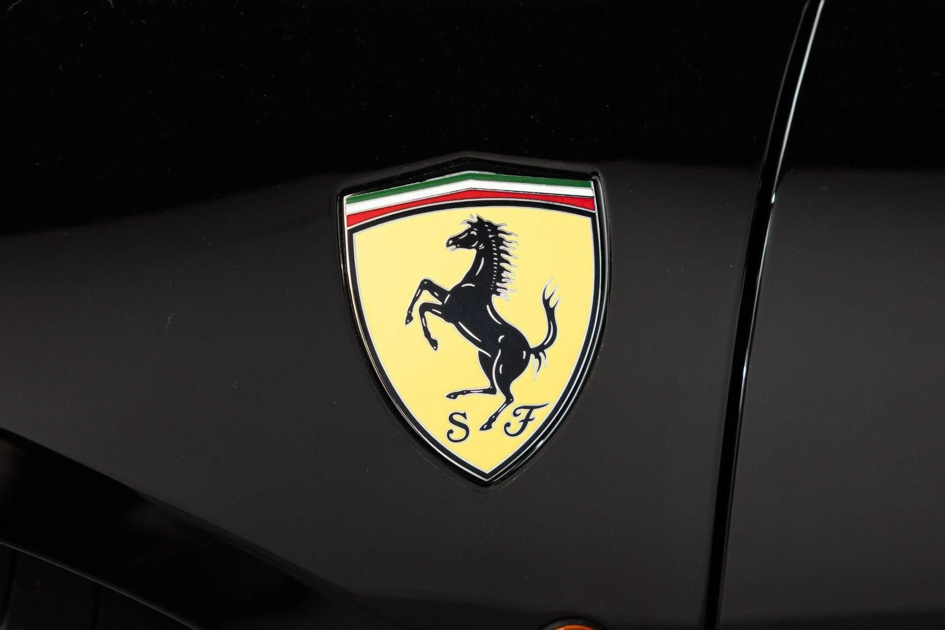 mph029_857003885_Used_2017_Ferrari_488_Spider_1787836765_d73685ae72