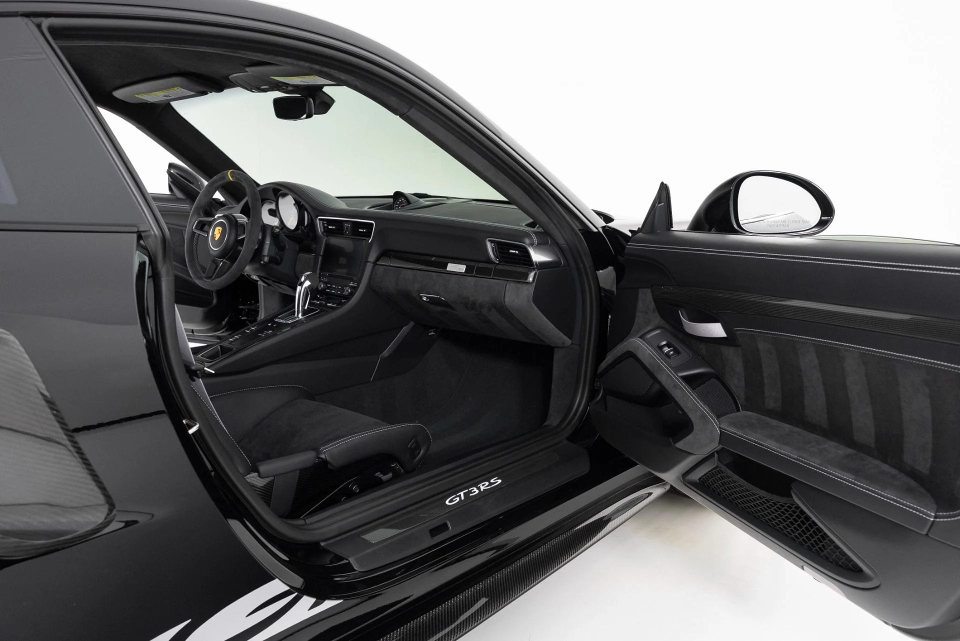 mph029_857835630_Used_2019_Porsche_911_GT_3_RS_1753749489_18fca9157a
