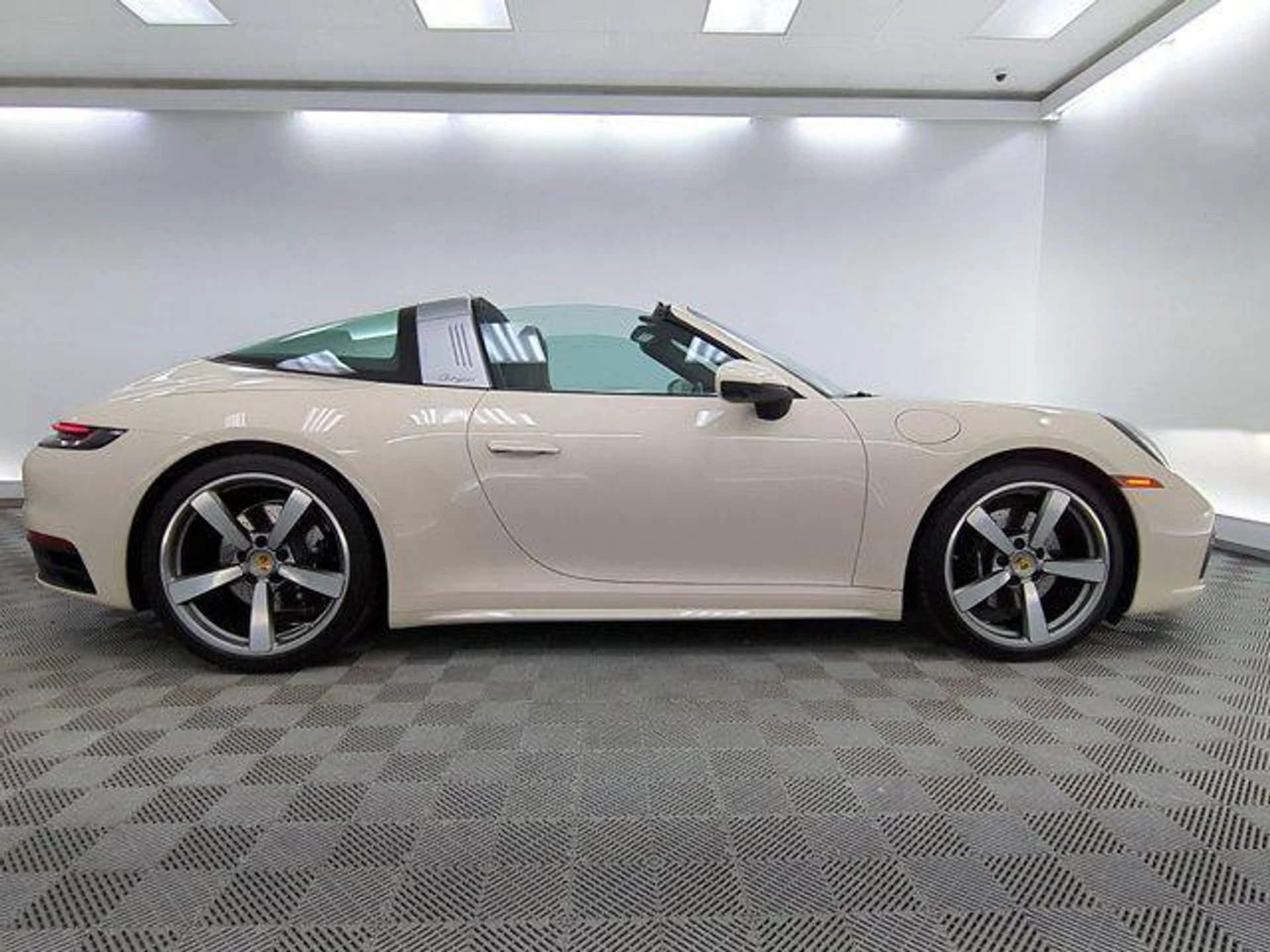 mph029_858414500_x_I23_Z_I98_Kf_Wb_H_Sr45_AL_8_R_Xw_Qz4_4dad39f7b1