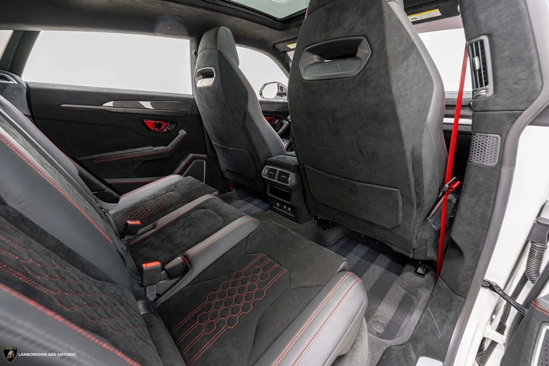 mph029_869526147_a0e325e0fd520803996395e199314397x_fd8cc50b40