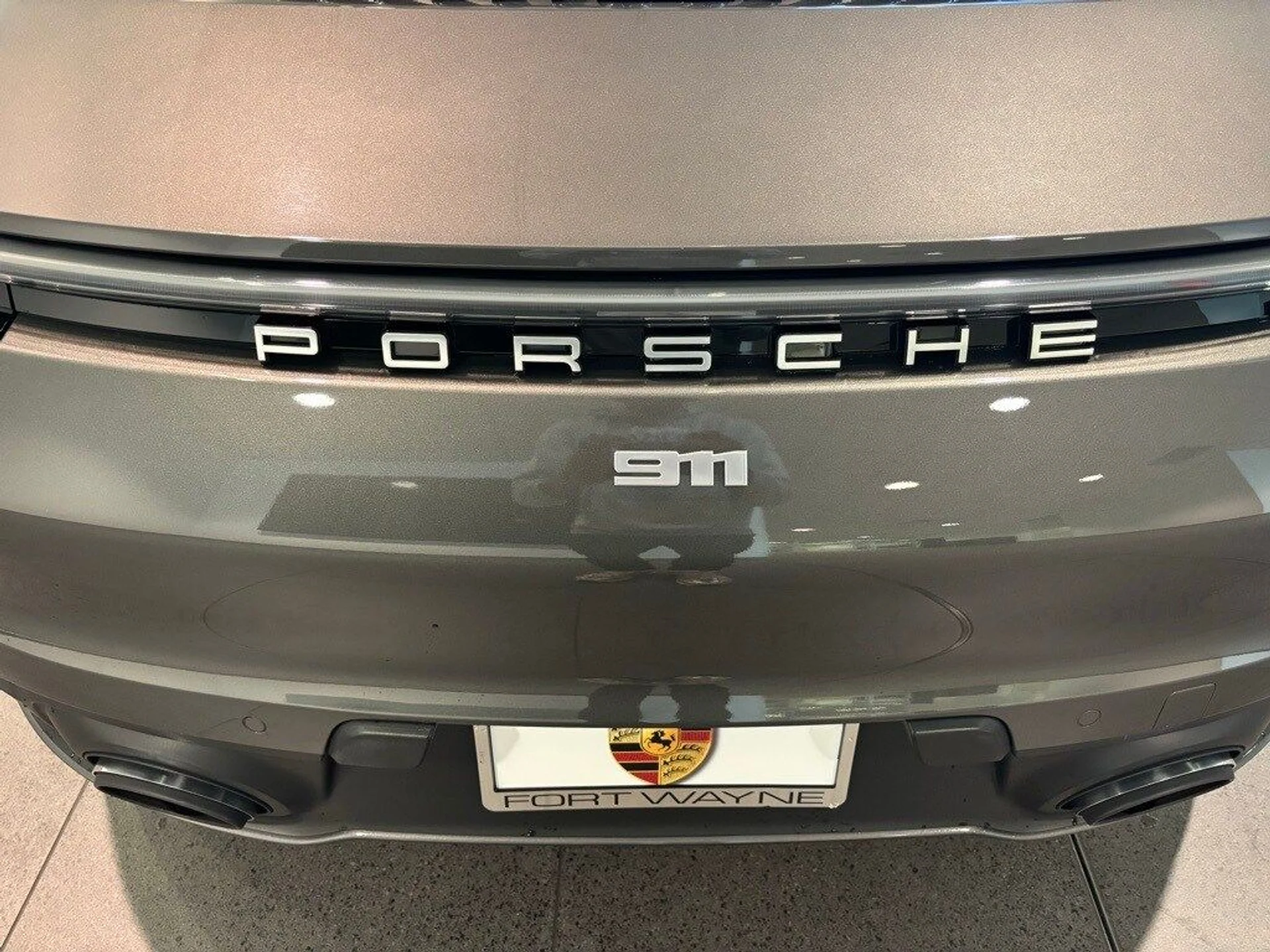 mph029_870227325_2e0f972161be7e3caaabd99f73fab195x_2b81692d27