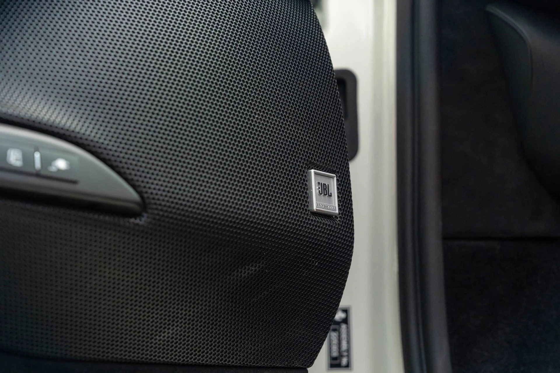 mph029_870543950_2c6a9911215b16d4cb5ef71766ce4846_ebc30acdbb