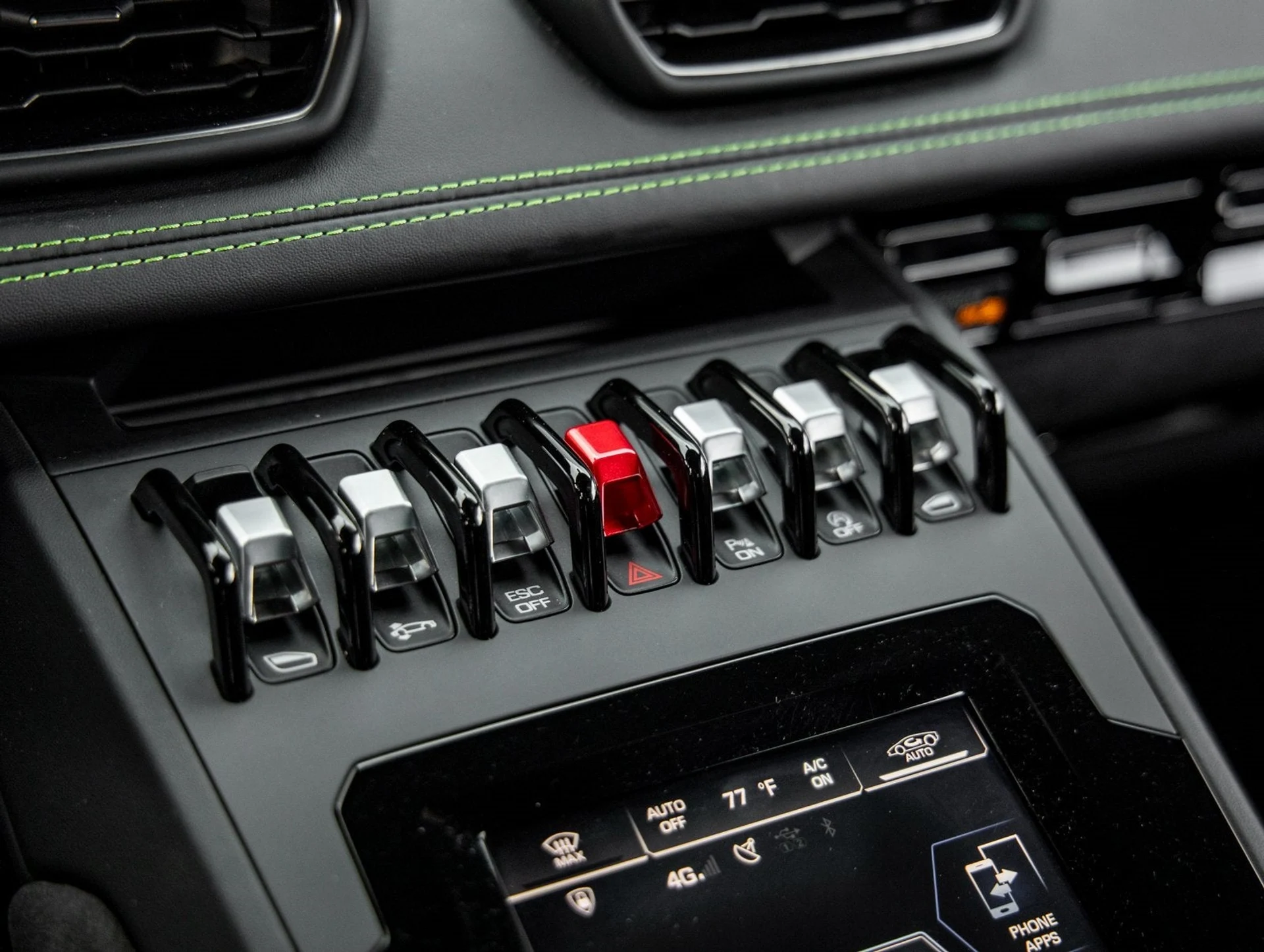 mph029_883807878_30_90ef560ac7