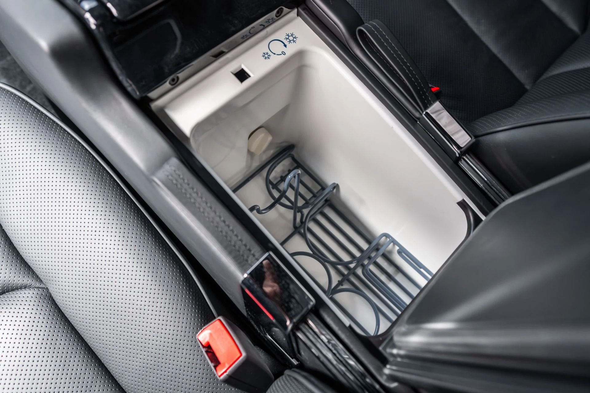 mph029_884057313_11544_p30_l_5b058bb03f