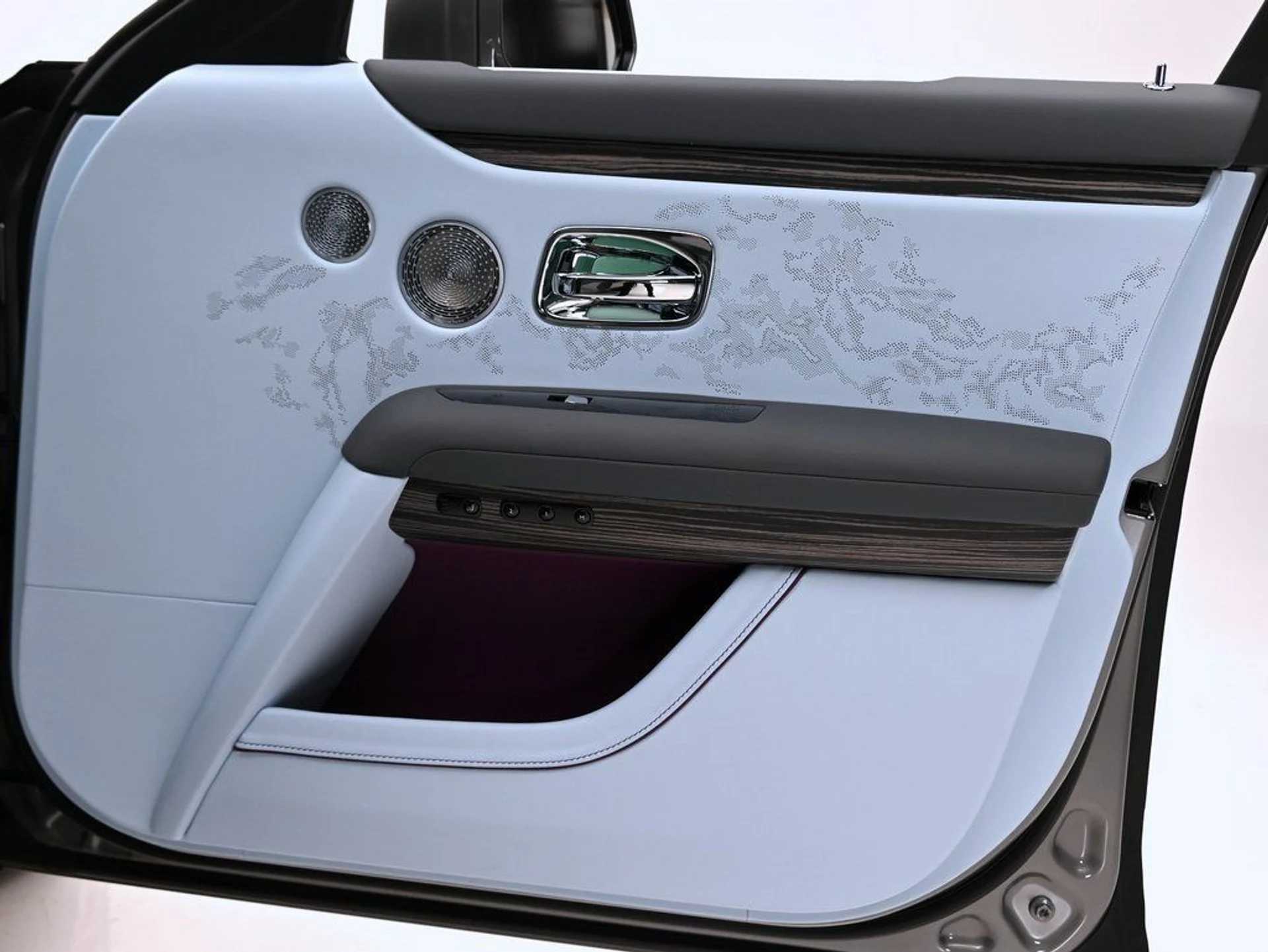 mph029_892170956_834ab1cda65076f75cd5028bc702561b_607b500981