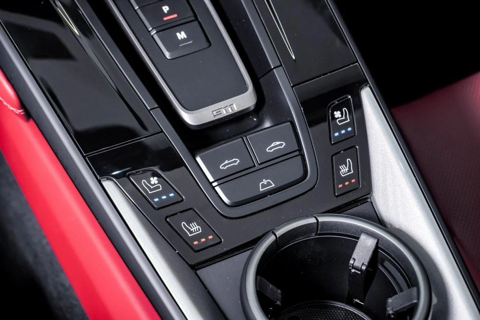 mph029_893286459_qf_FL_6fkf0n52yli_Hzm_CUB_Sw_Hs_PM_ca75b0ed25