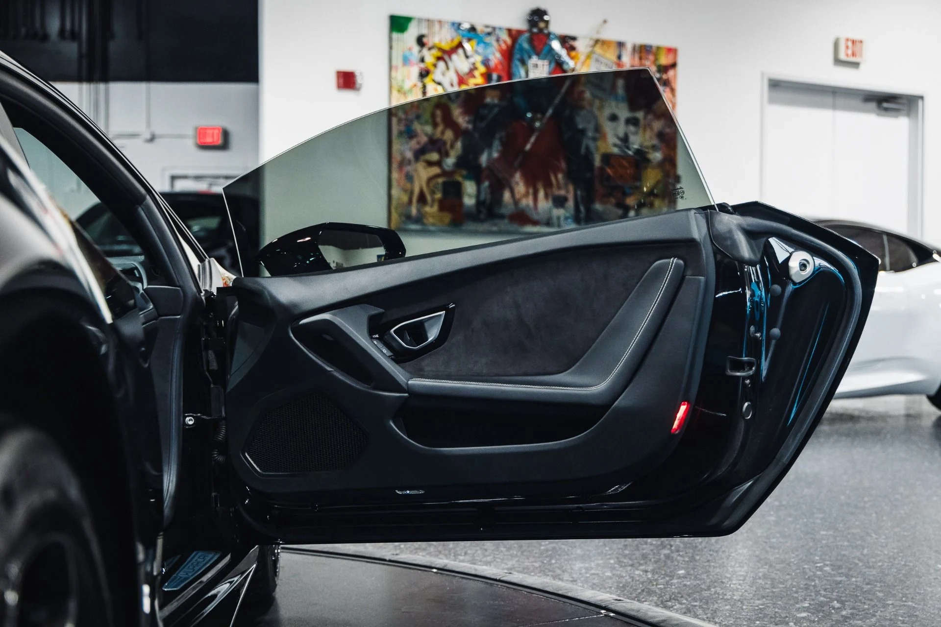 mph029_893848698_Used_2017_Lamborghini_Huracan_LP_610_4_1775435586_61b8e14538