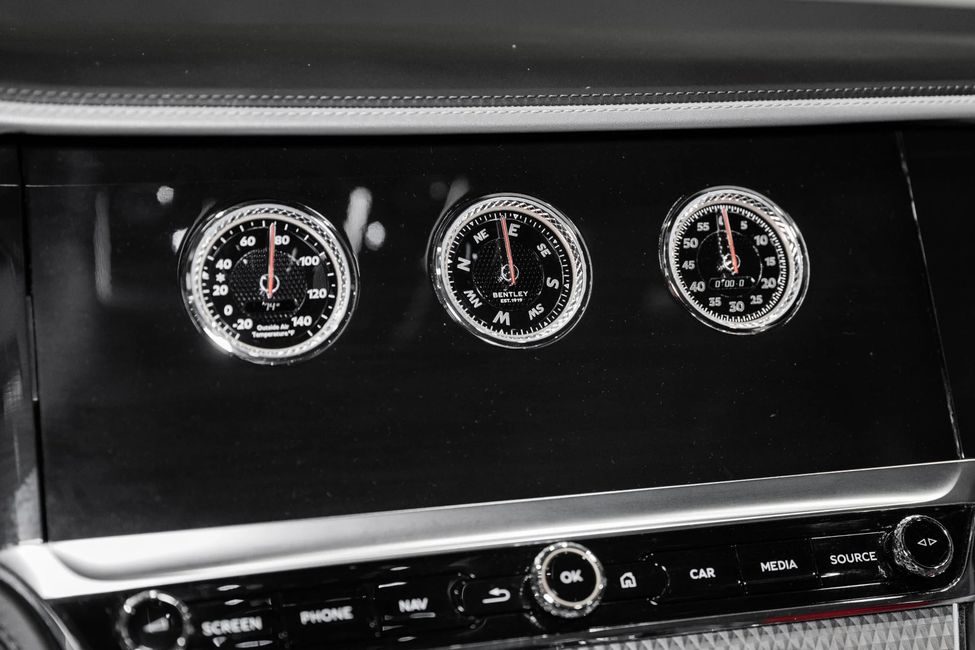 mph029_89550724_Used_2022_Bentley_Continental_GT_V8_1786203878_a697511c50