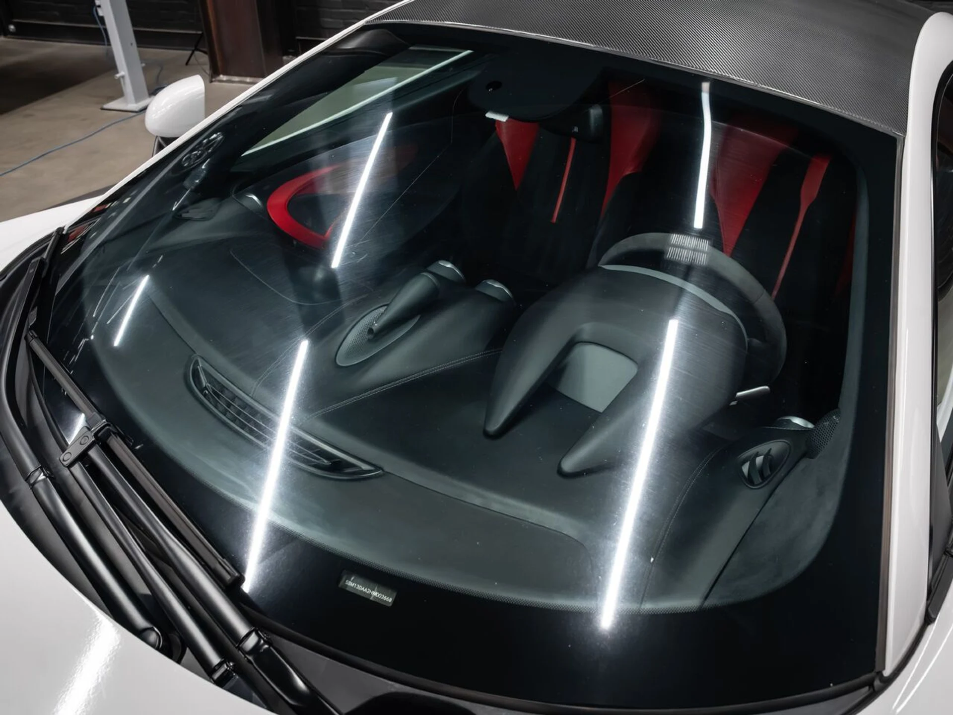 mph029_89748031_mclaren_570s_2017_d94af897ce