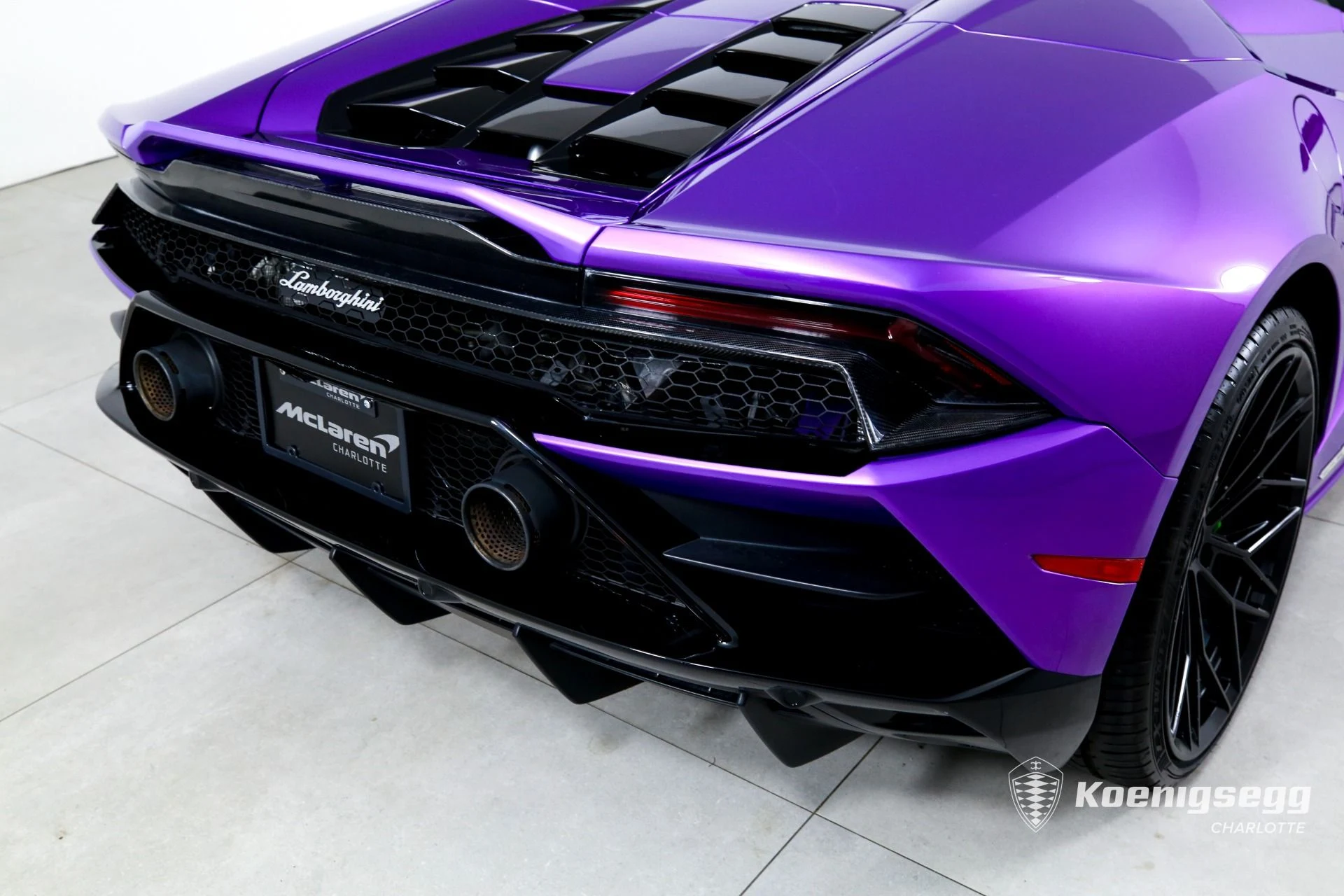 mph029_902140816_Used_2020_Lamborghini_Huracan_EVO_Spyder_1782837531_f71b388a05
